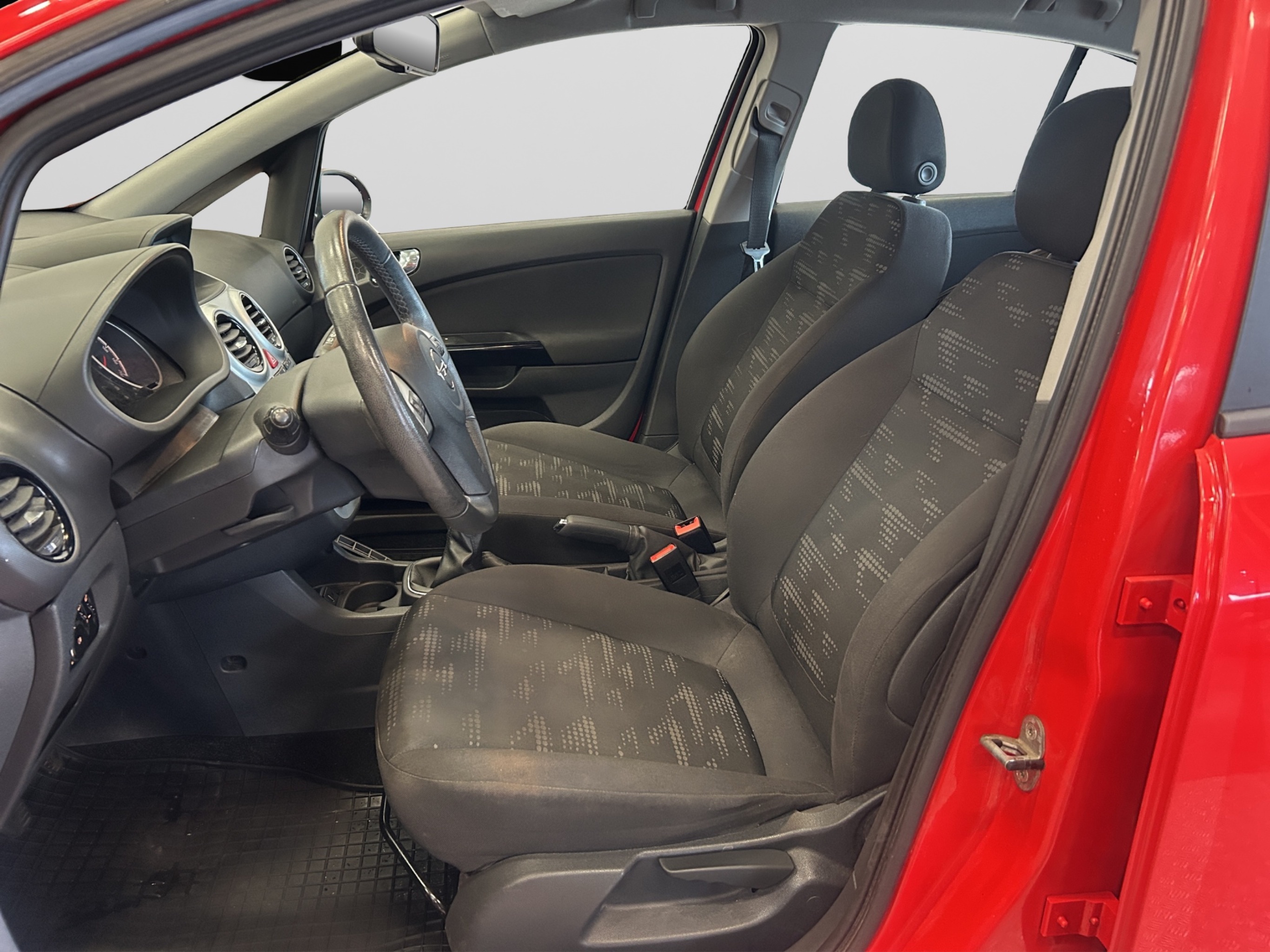 Opel Corsa 2013 – kuva 12
