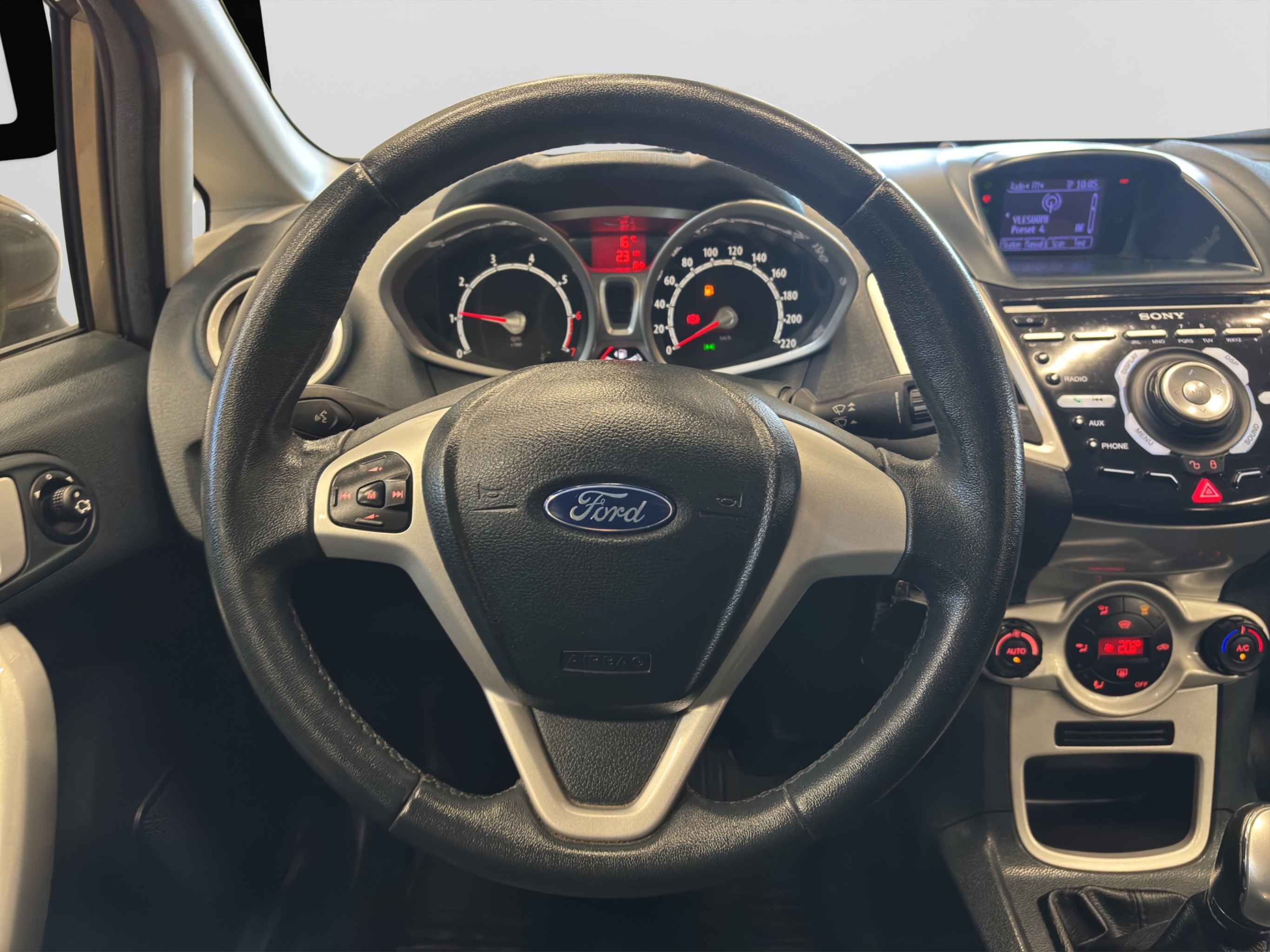 Ford Fiesta 2011 – kuva 18