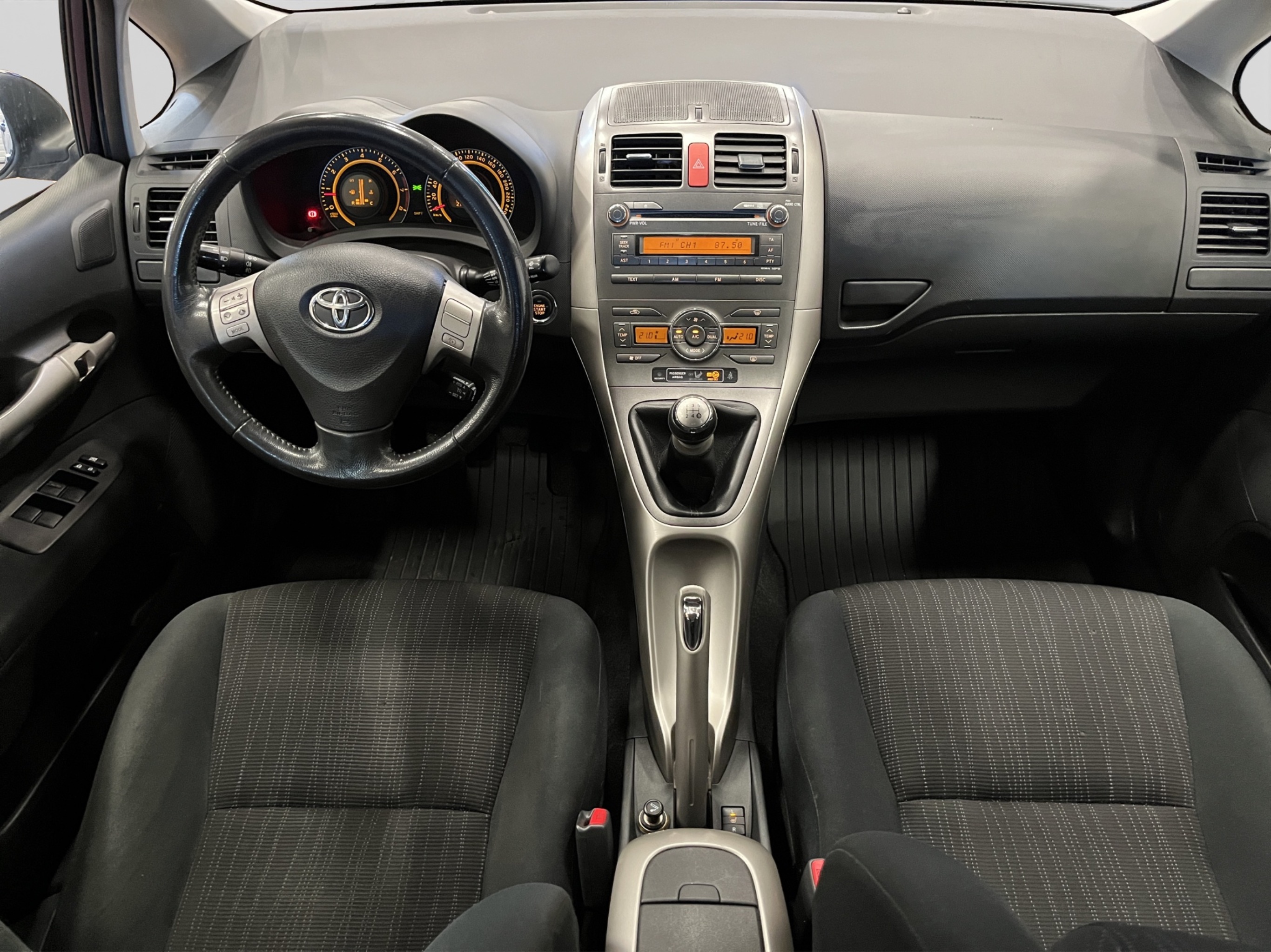 Toyota Auris 2007 – kuva 15