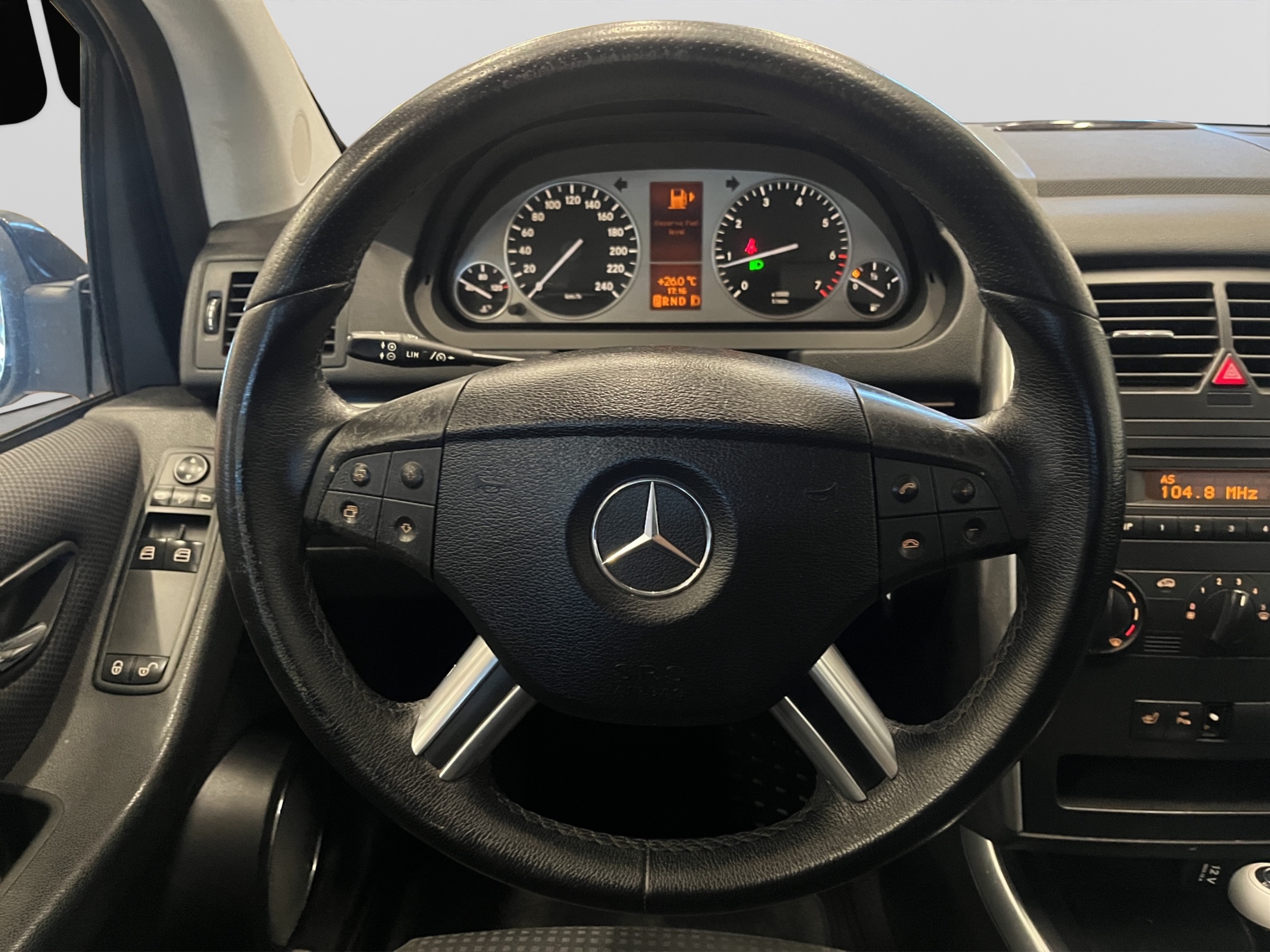 Mercedes-Benz B kuva 18