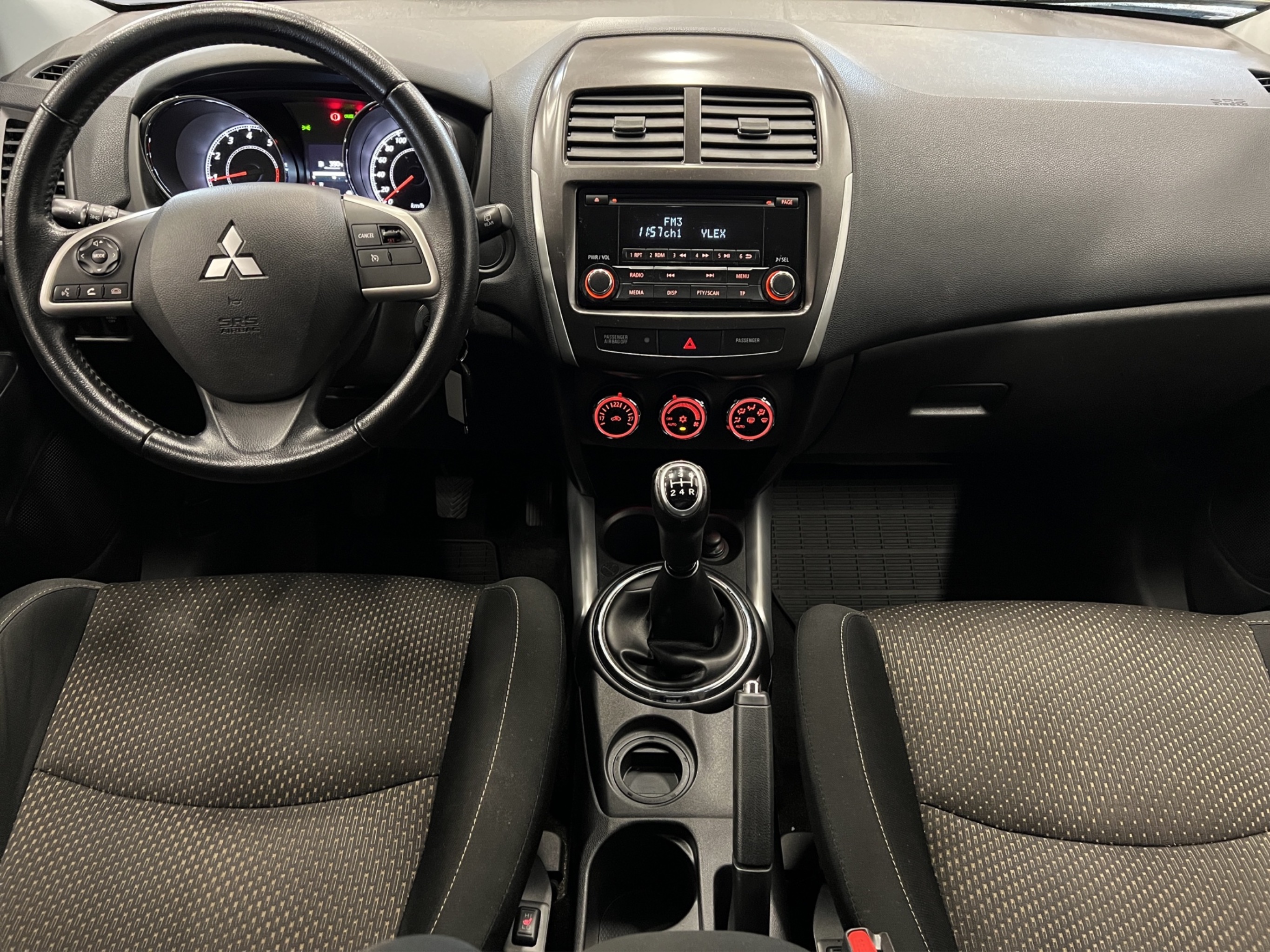 Mitsubishi ASX 2013 – kuva 16