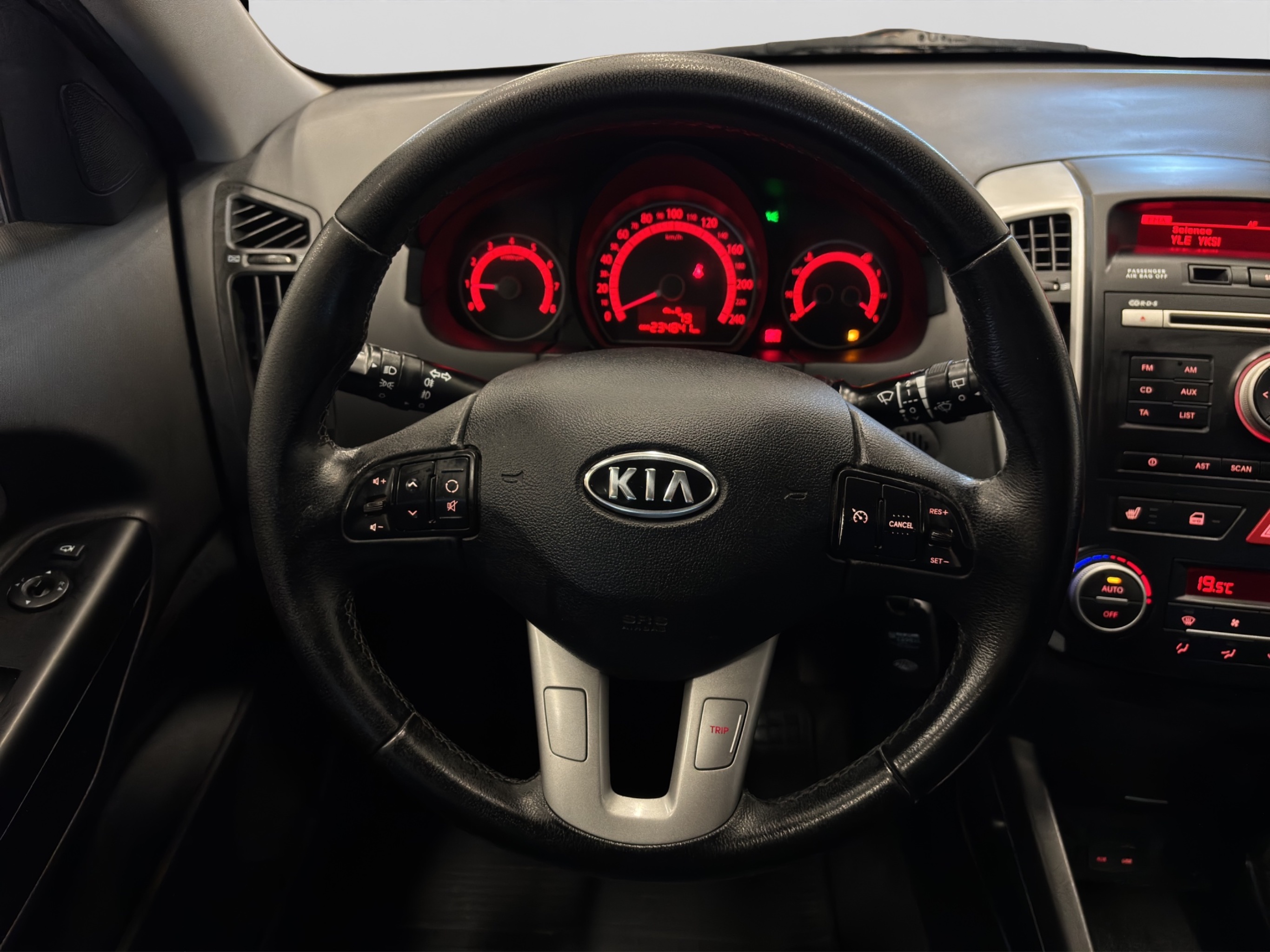 Kia Ceed 2011 – kuva 16