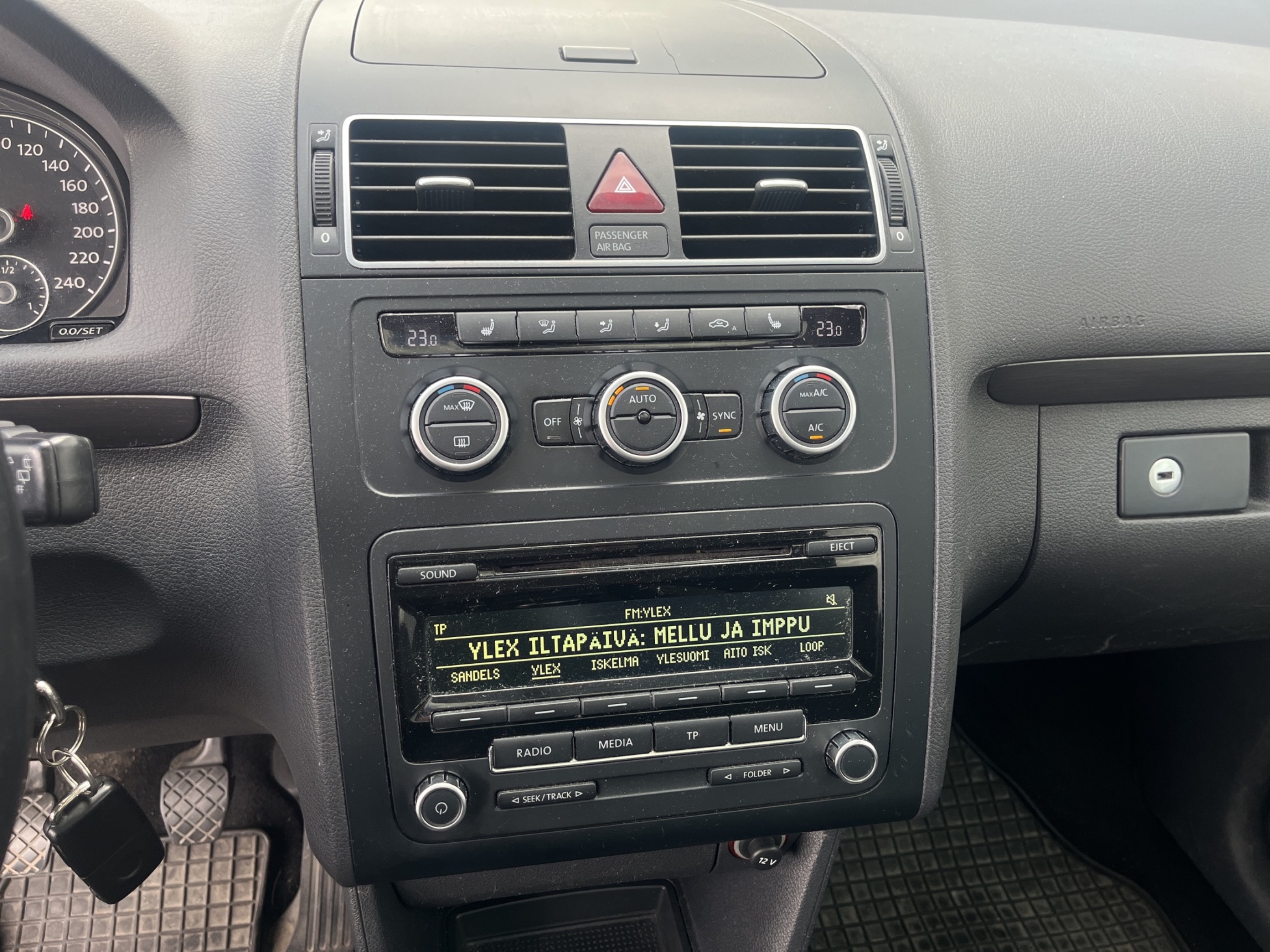 Volkswagen Touran kuva 12