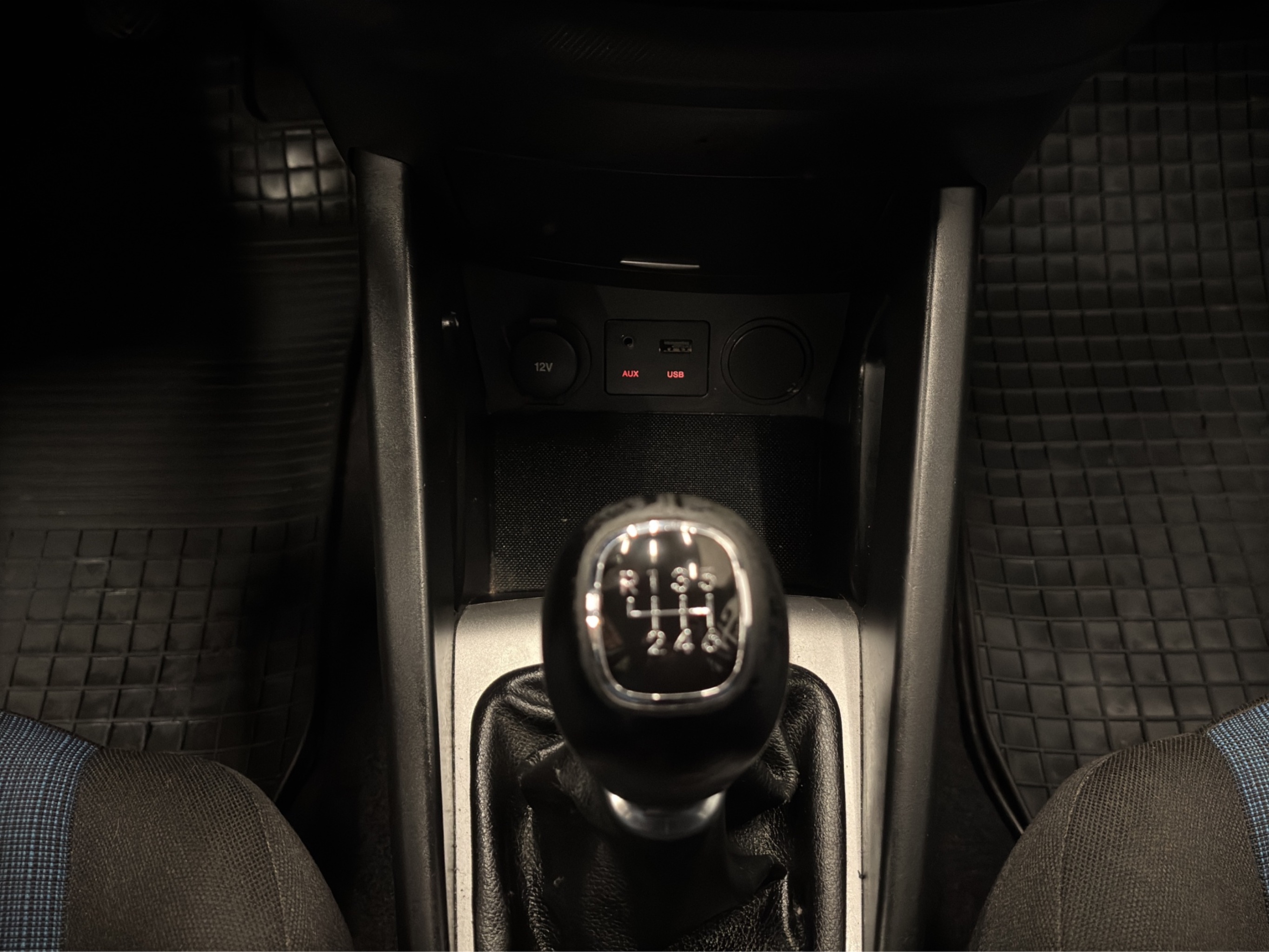 Kia Ceed 2011 – kuva 17