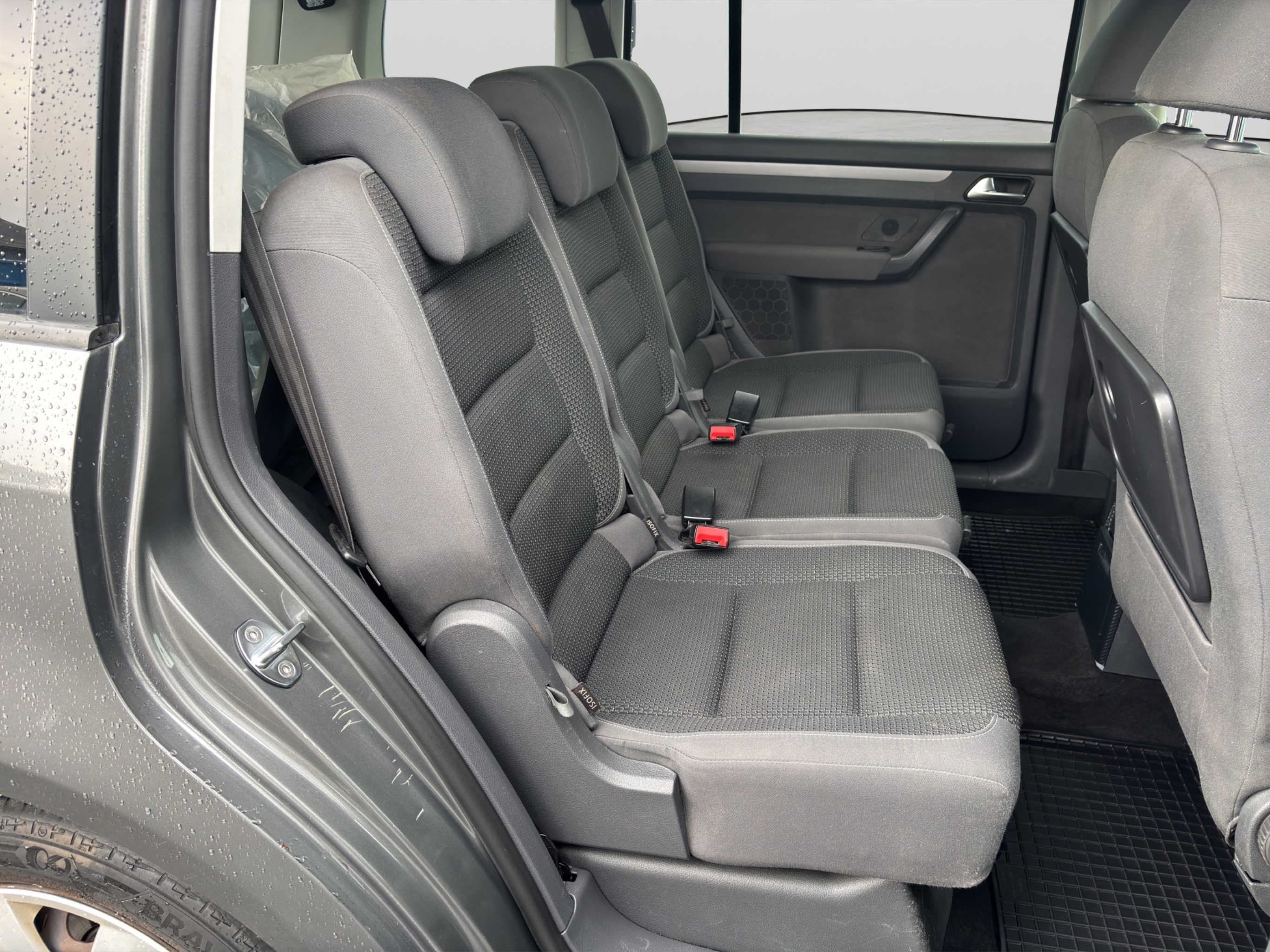 Volkswagen Touran 2012 – kuva 14