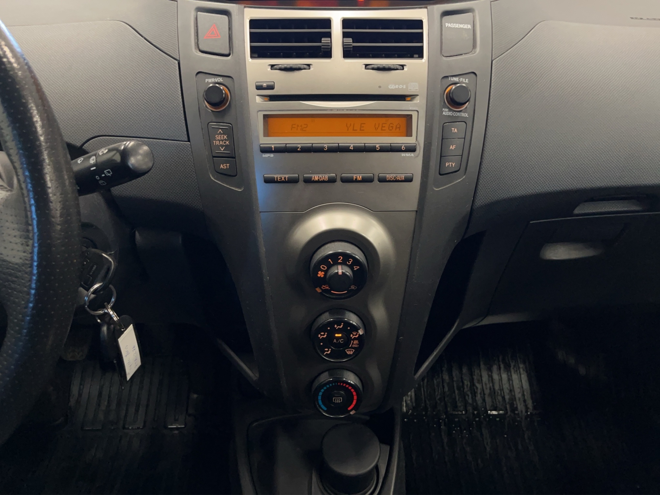 Toyota Yaris 2011 – kuva 16
