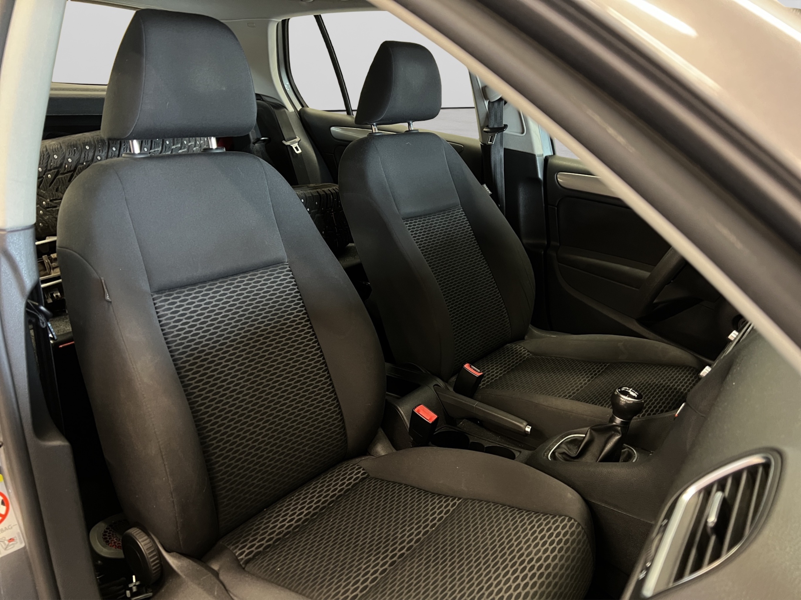 Volkswagen Golf 2012 – kuva 13