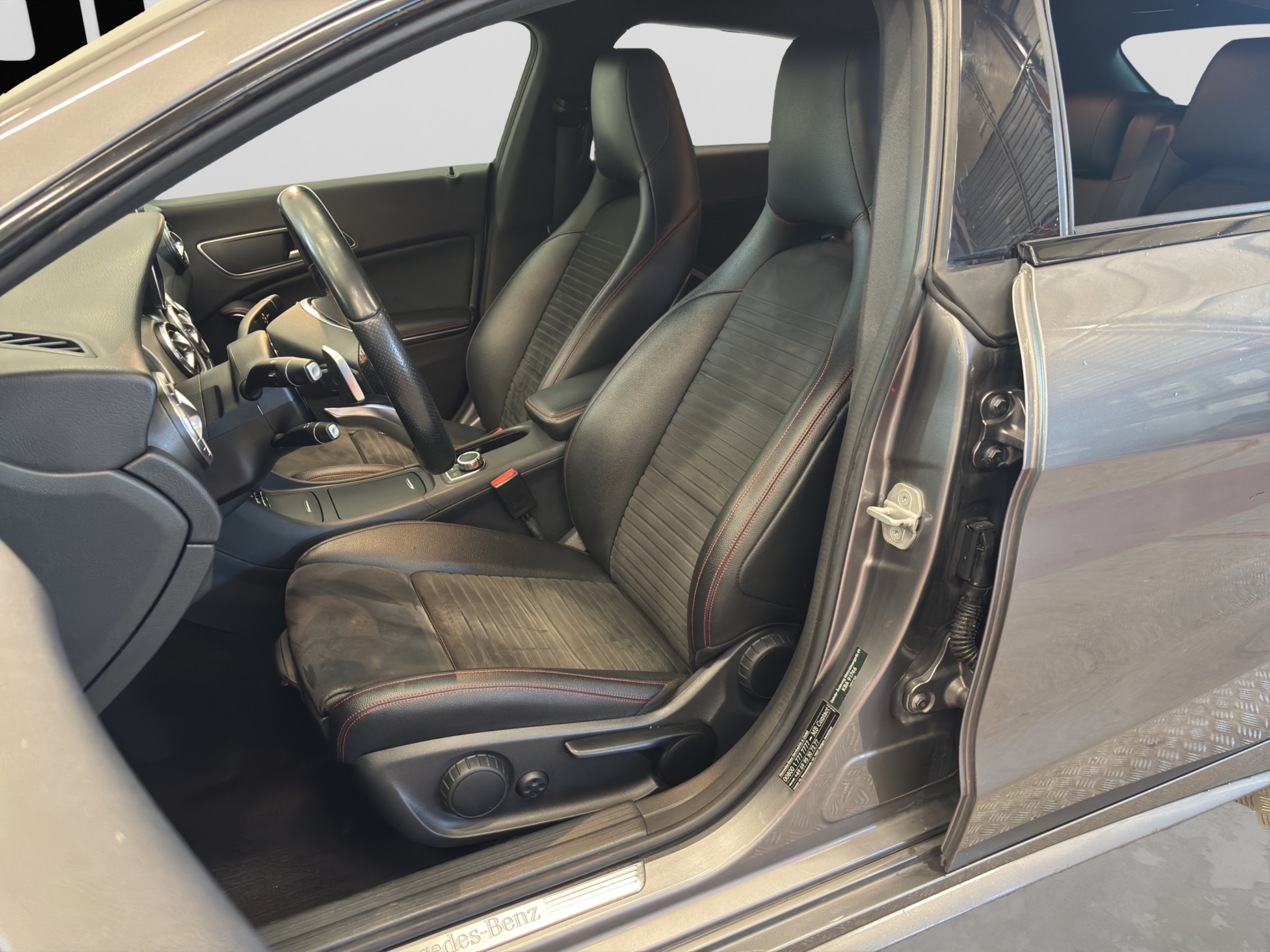 Mercedes-Benz CLA 2016 – kuva 11