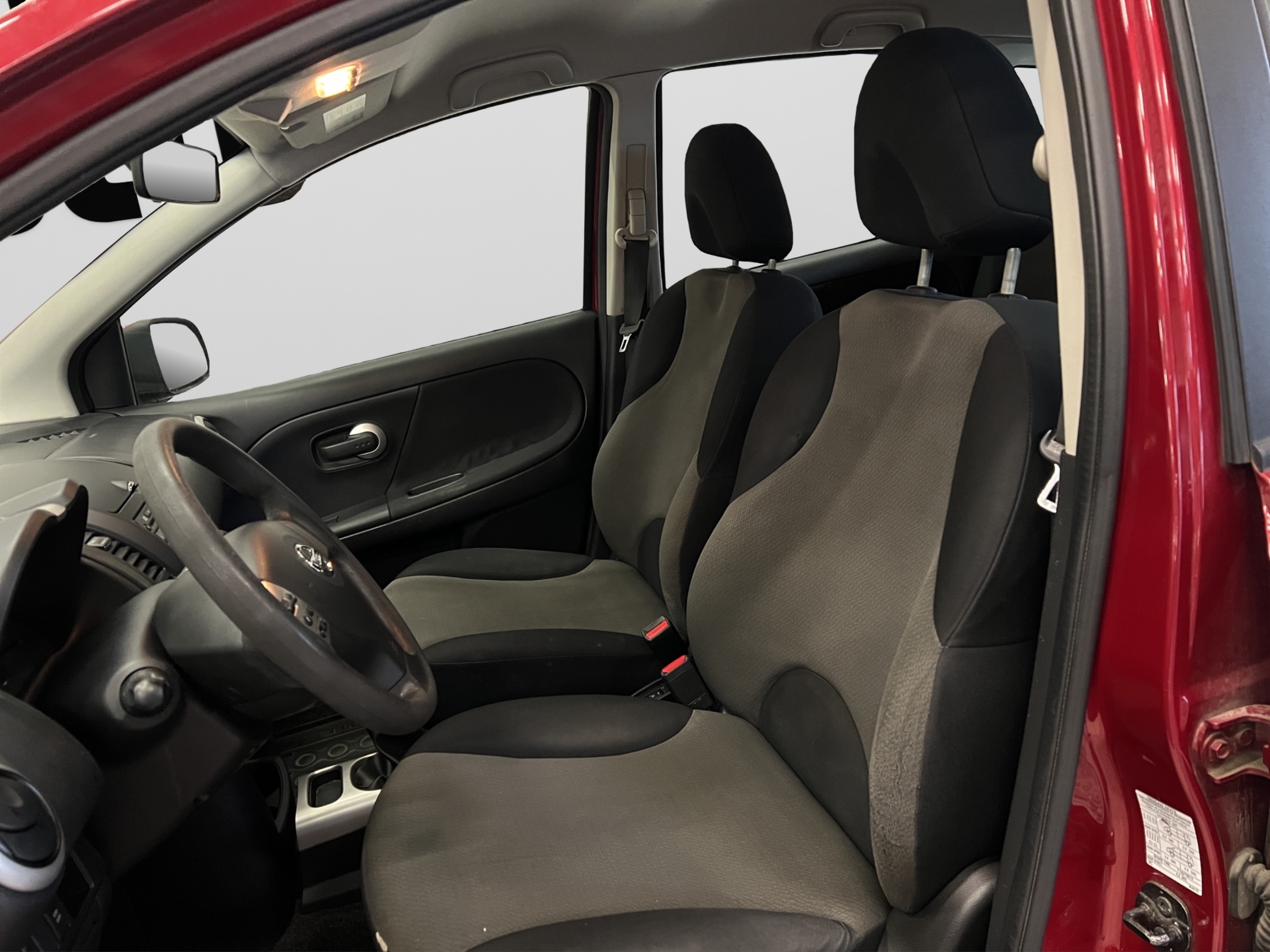 Nissan Note 2012 – kuva 11