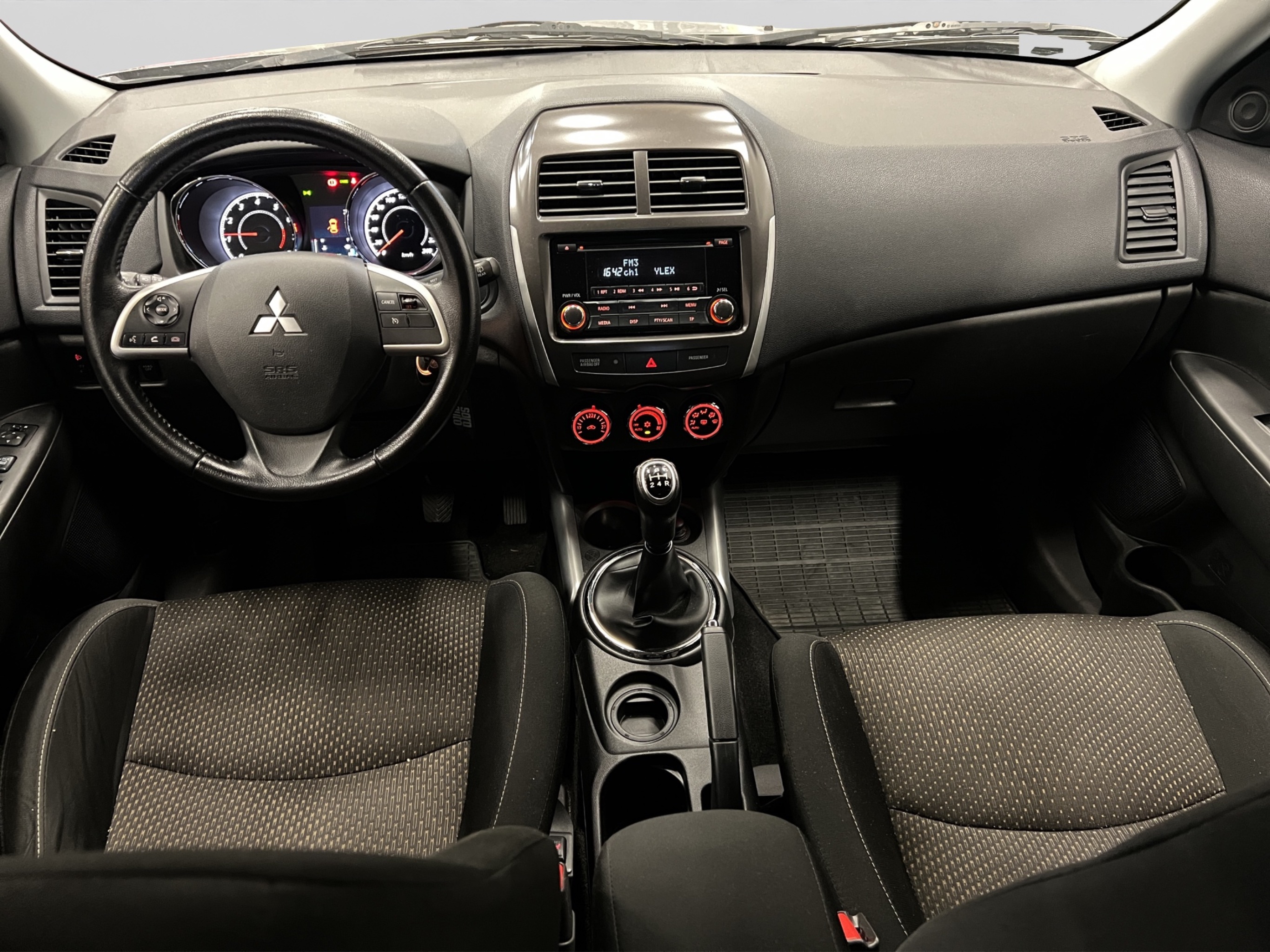 Mitsubishi ASX 2013 – kuva 10