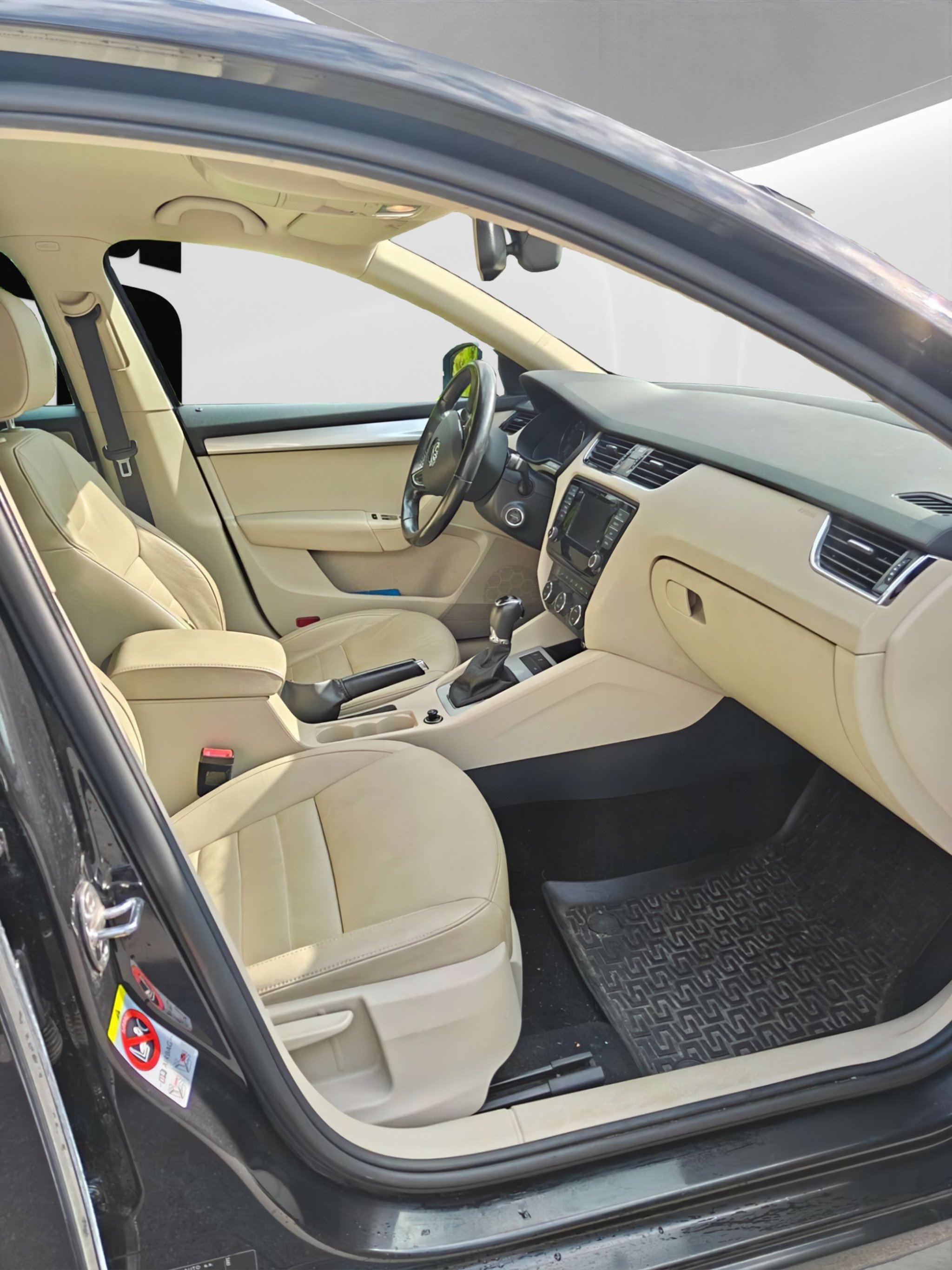 Skoda Octavia 2014 – kuva 8