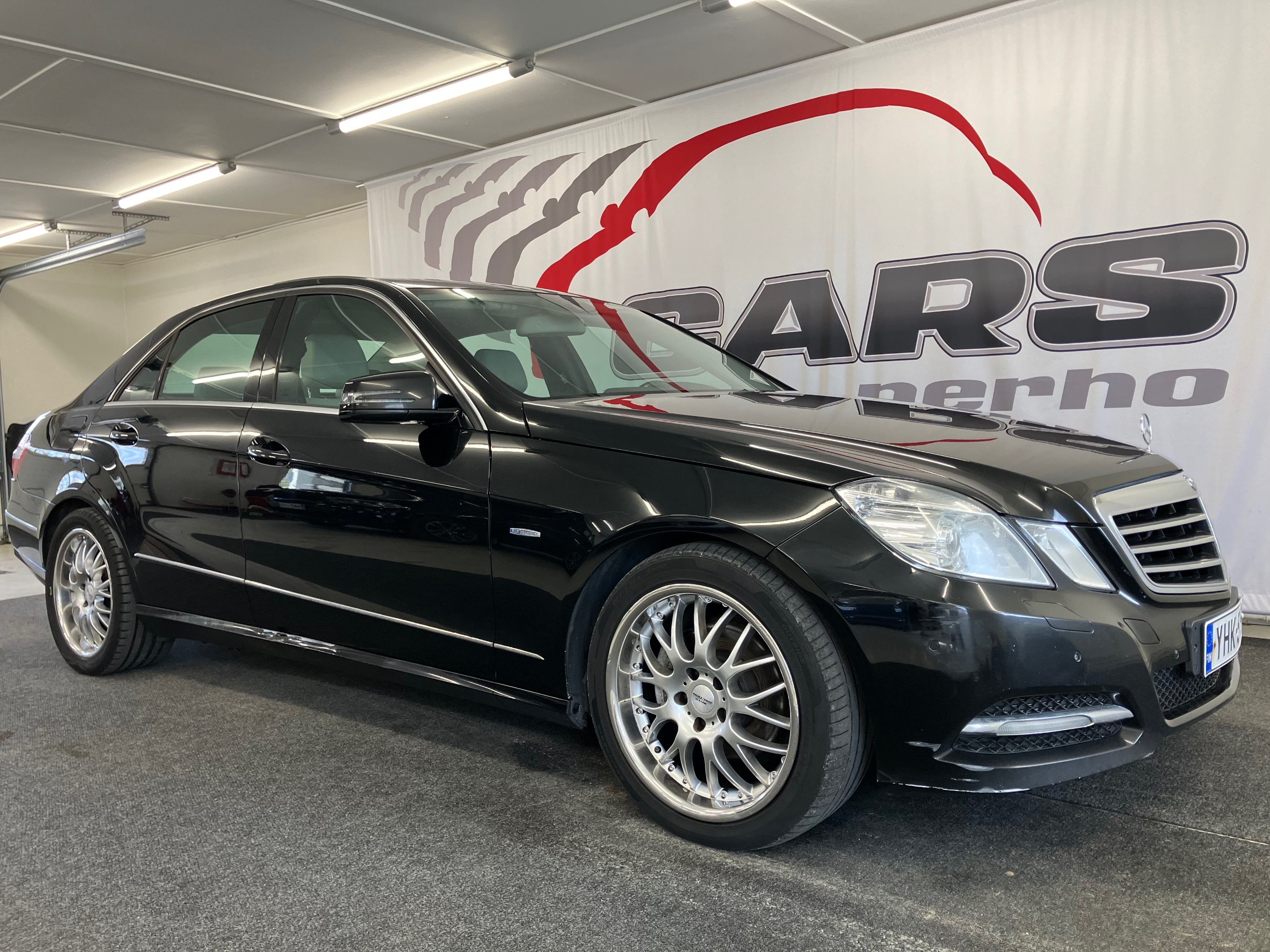 Mercedes-Benz E