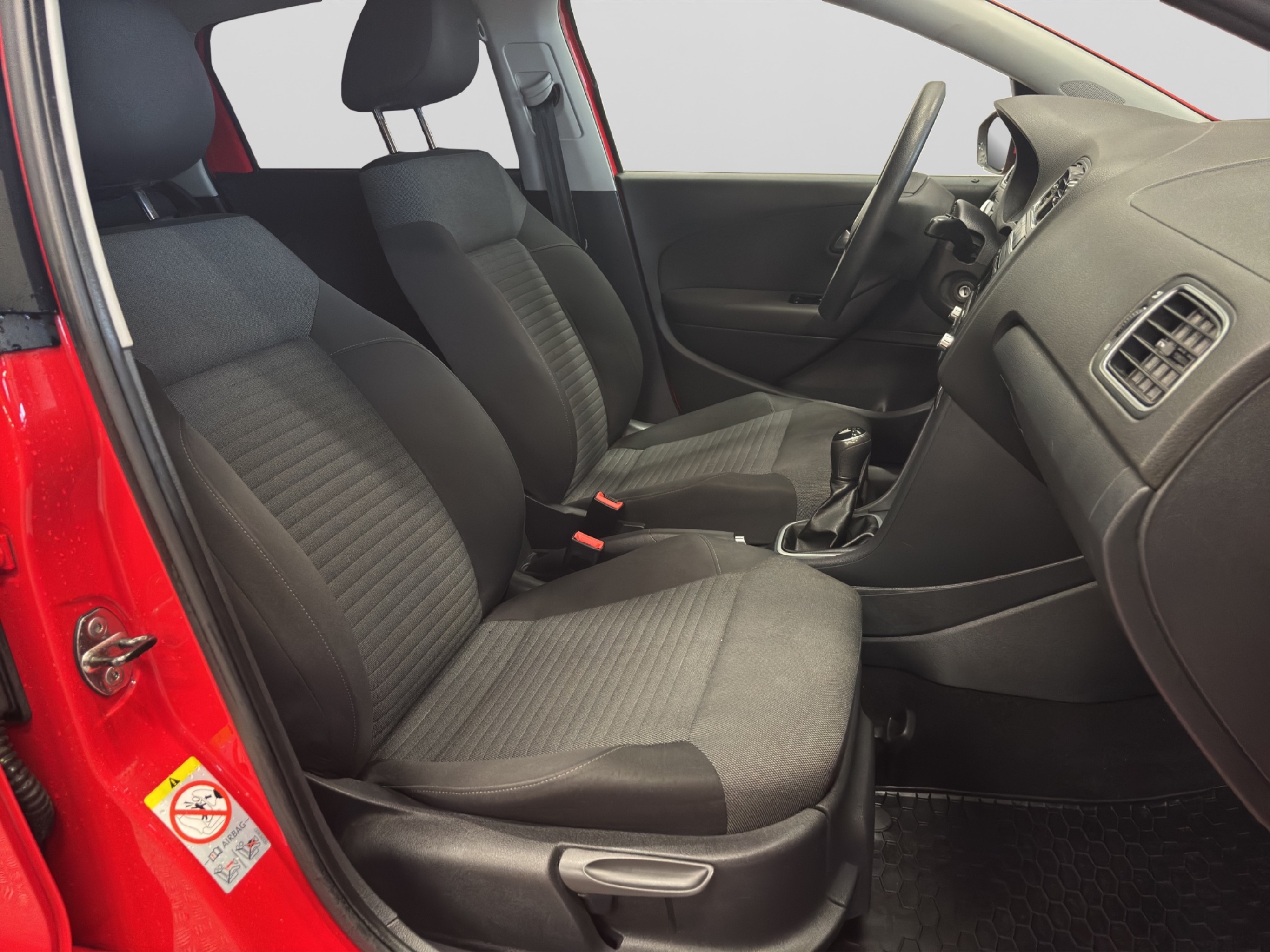 Volkswagen Polo 2012 – kuva 13