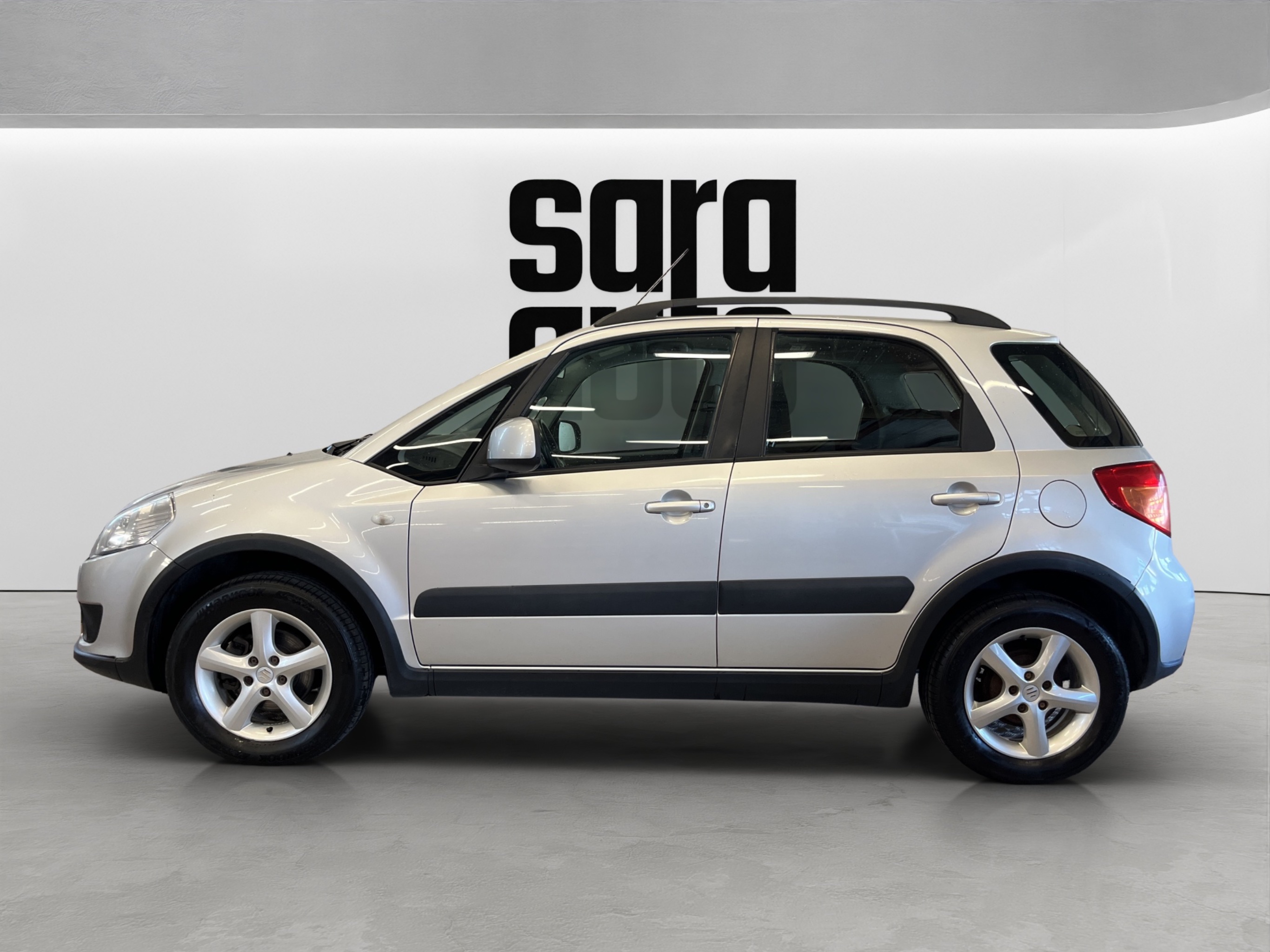 Suzuki SX4 kuva 7