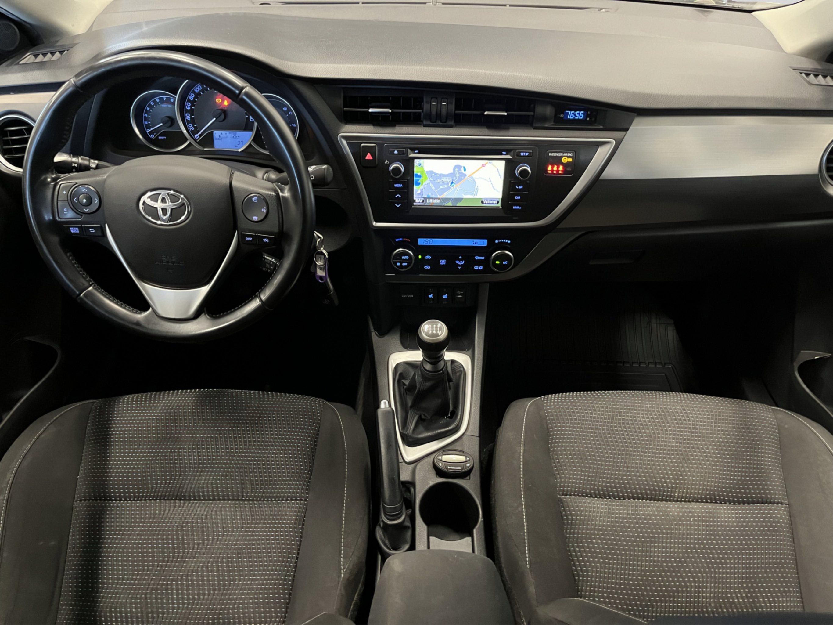 Toyota Auris kuva 10