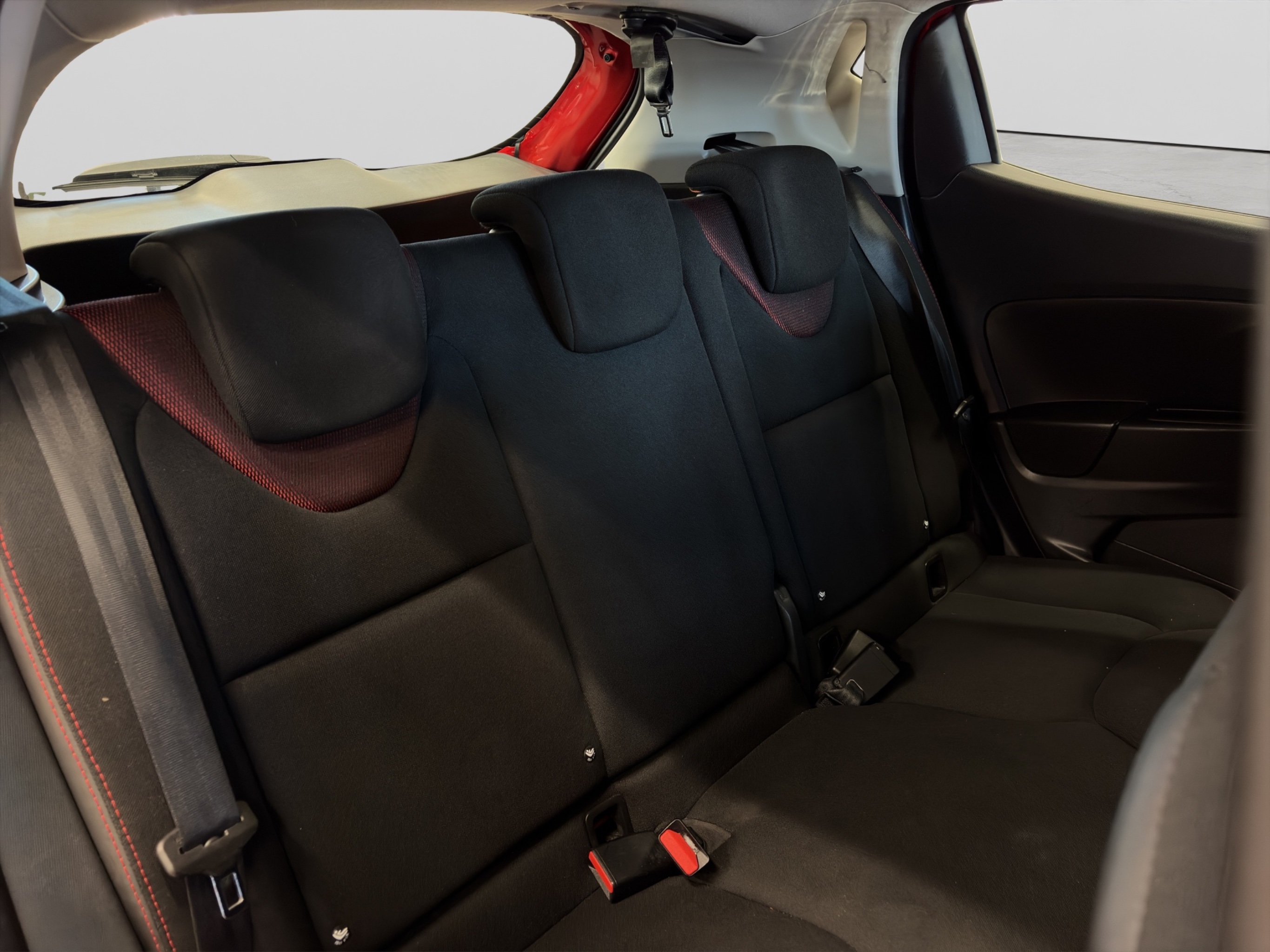 Renault Clio 2014 – kuva 16