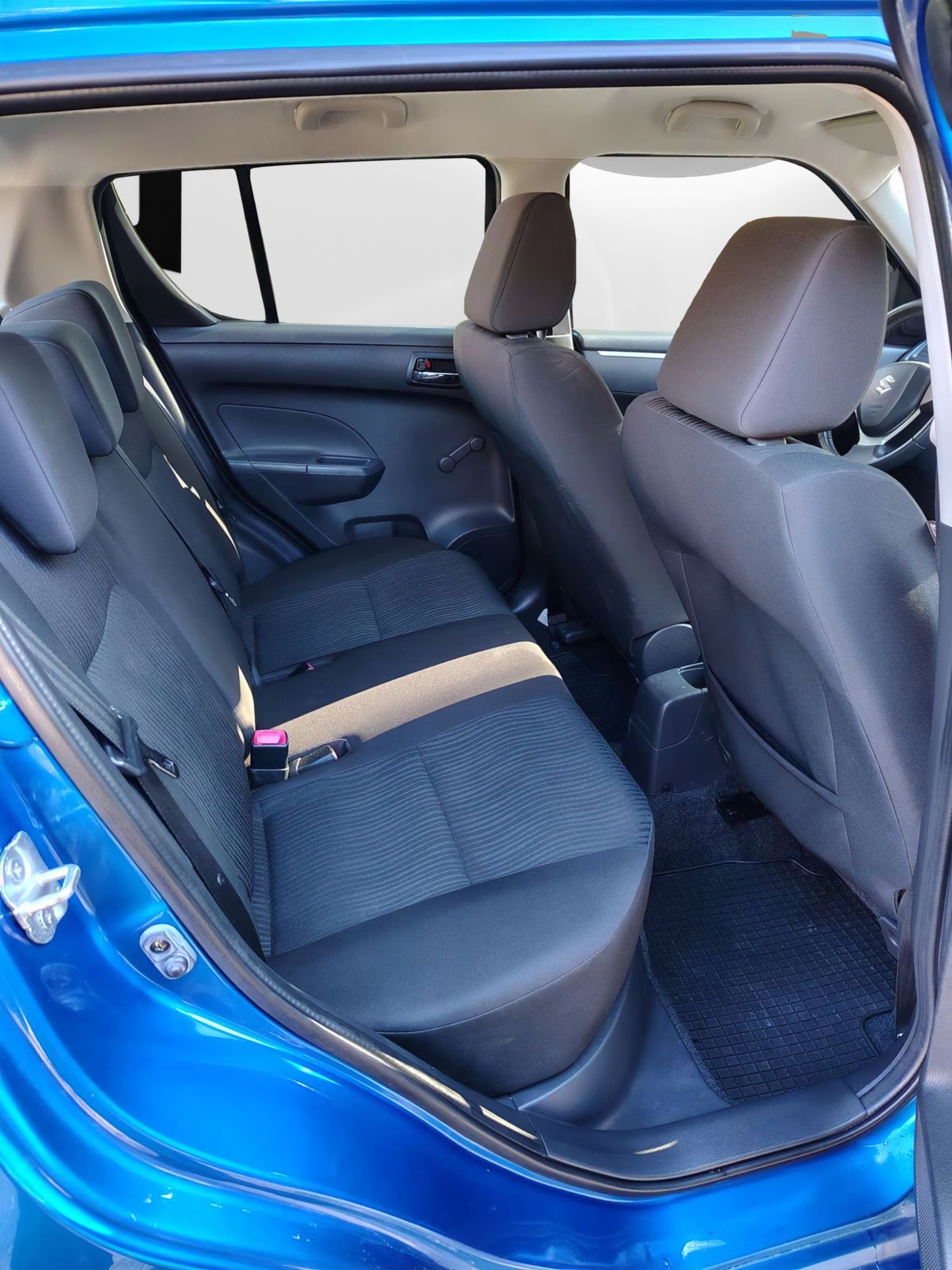 Suzuki Swift 2012 – kuva 6