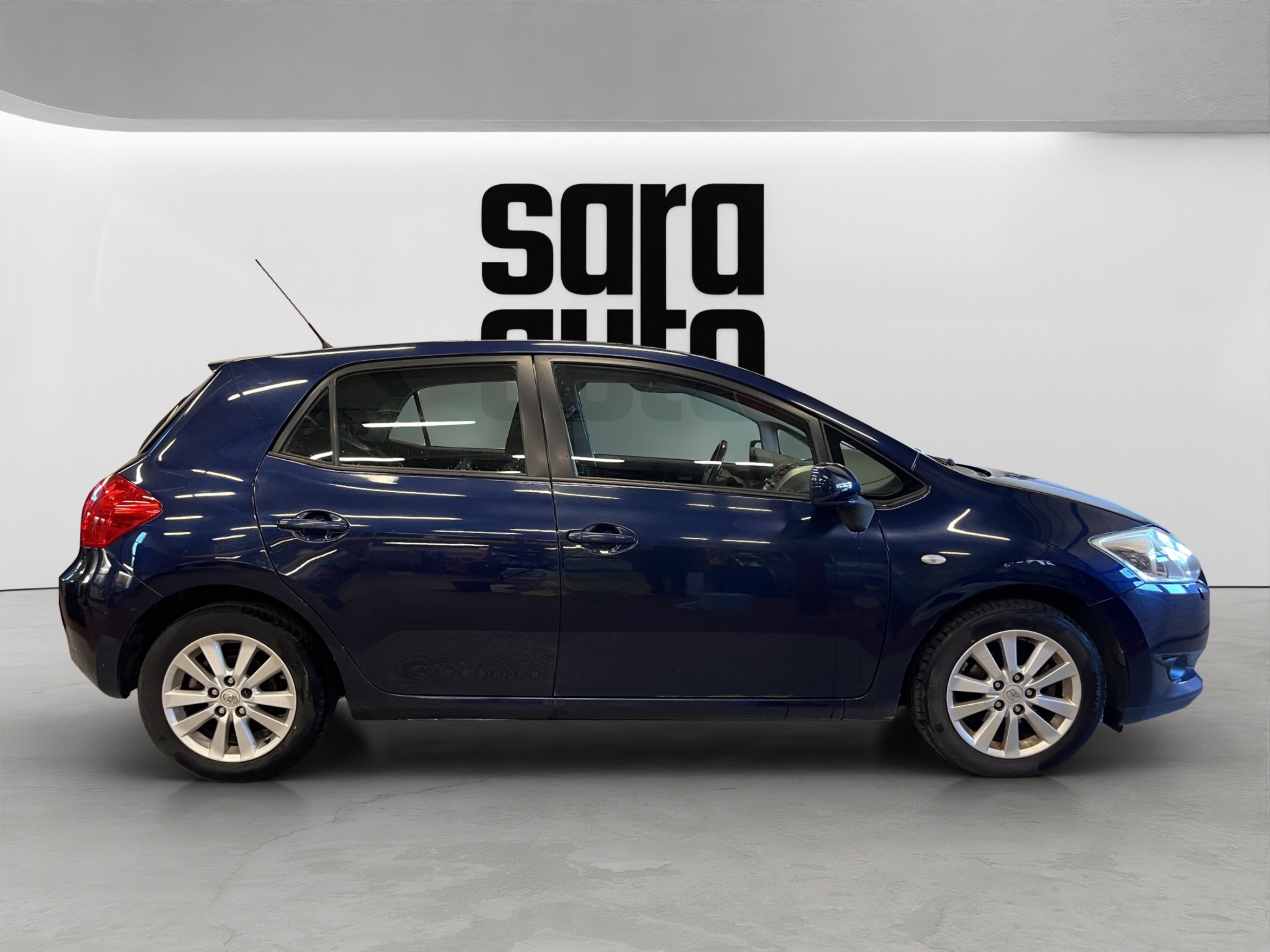 Toyota Auris 2007 – kuva 2