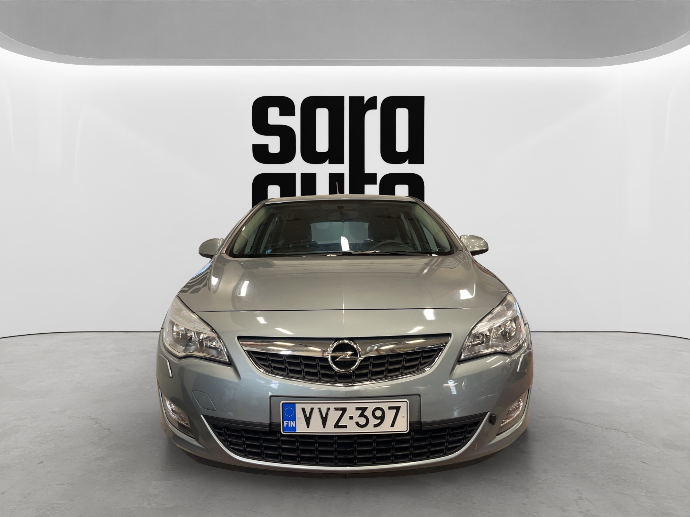 Opel Astra 2011 – kuva 9