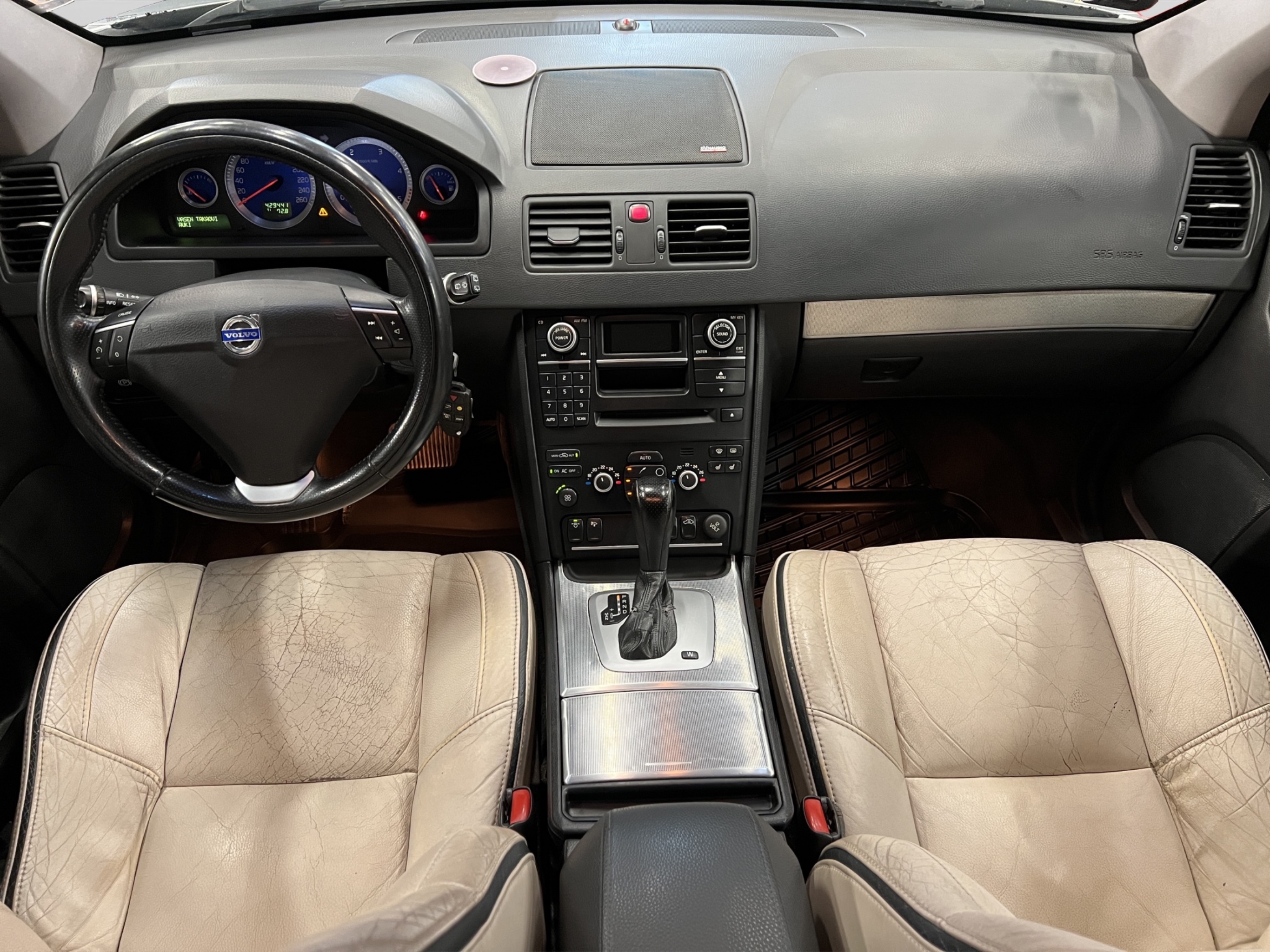 Volvo XC90 kuva 15