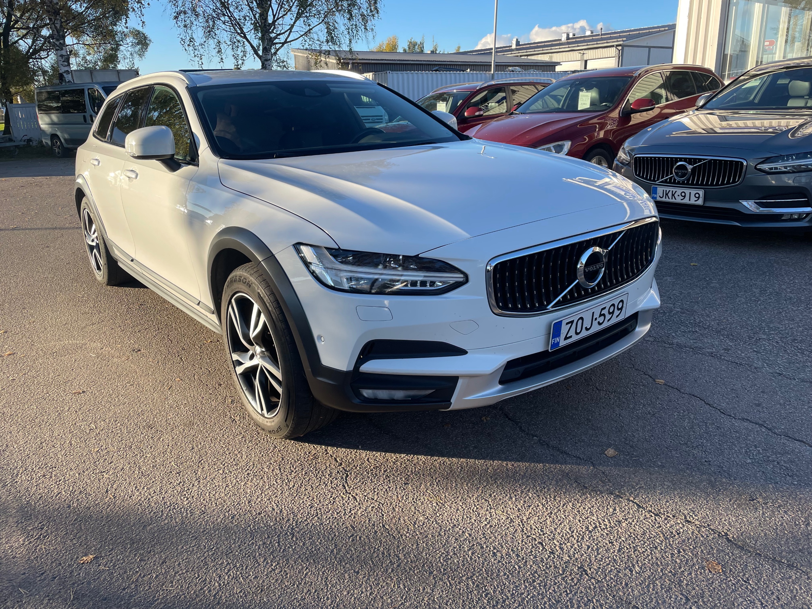 Volvo V90 Cross Country