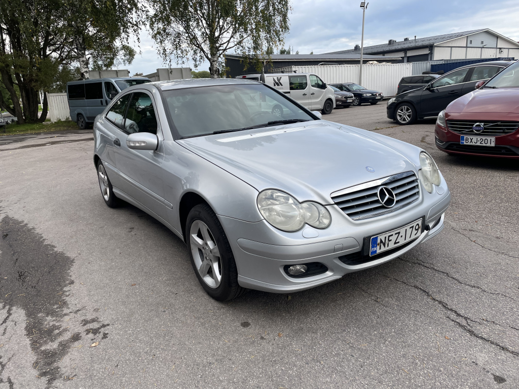 Mercedes-Benz C