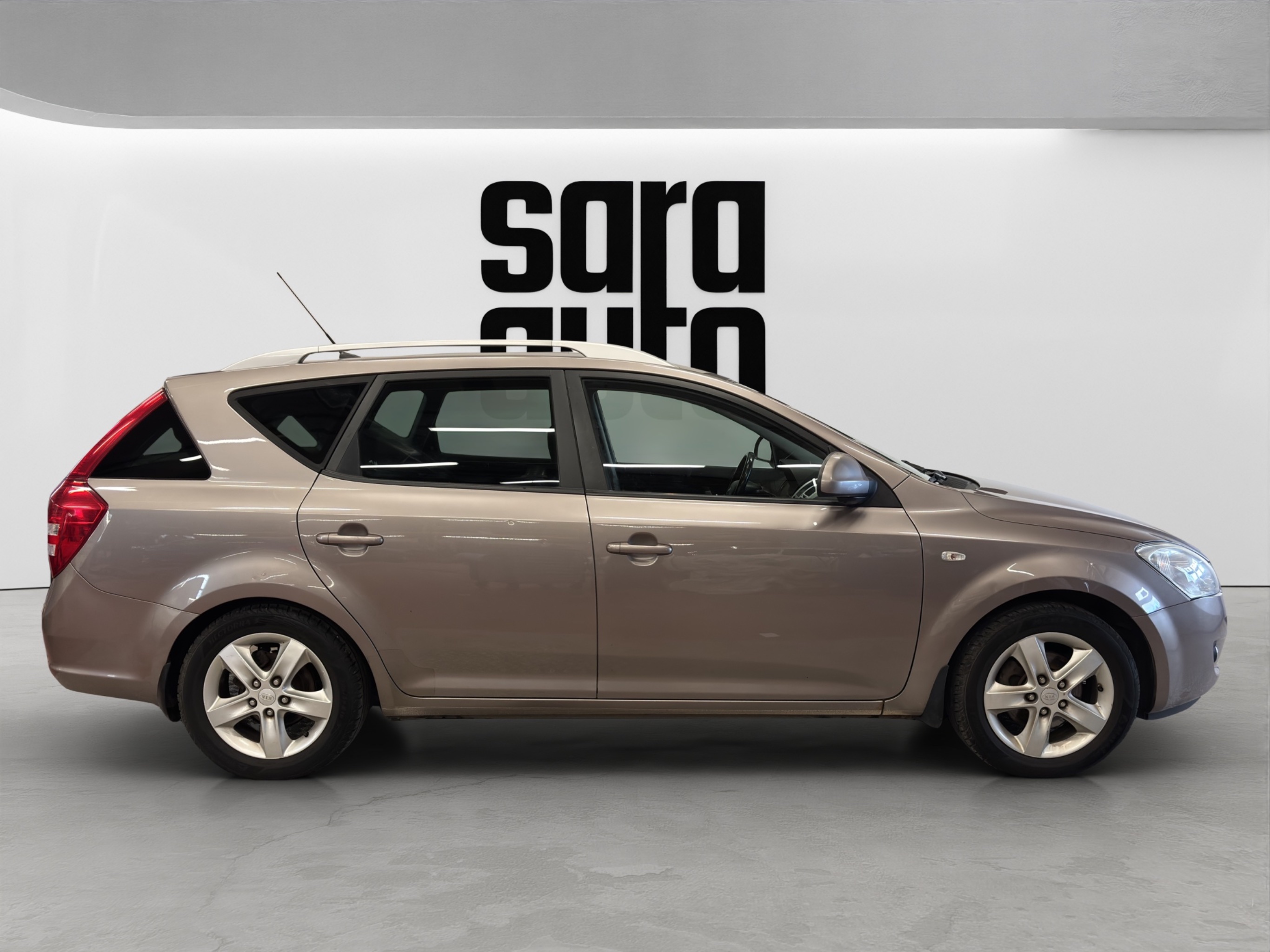 Kia Ceed 2008 – kuva 2