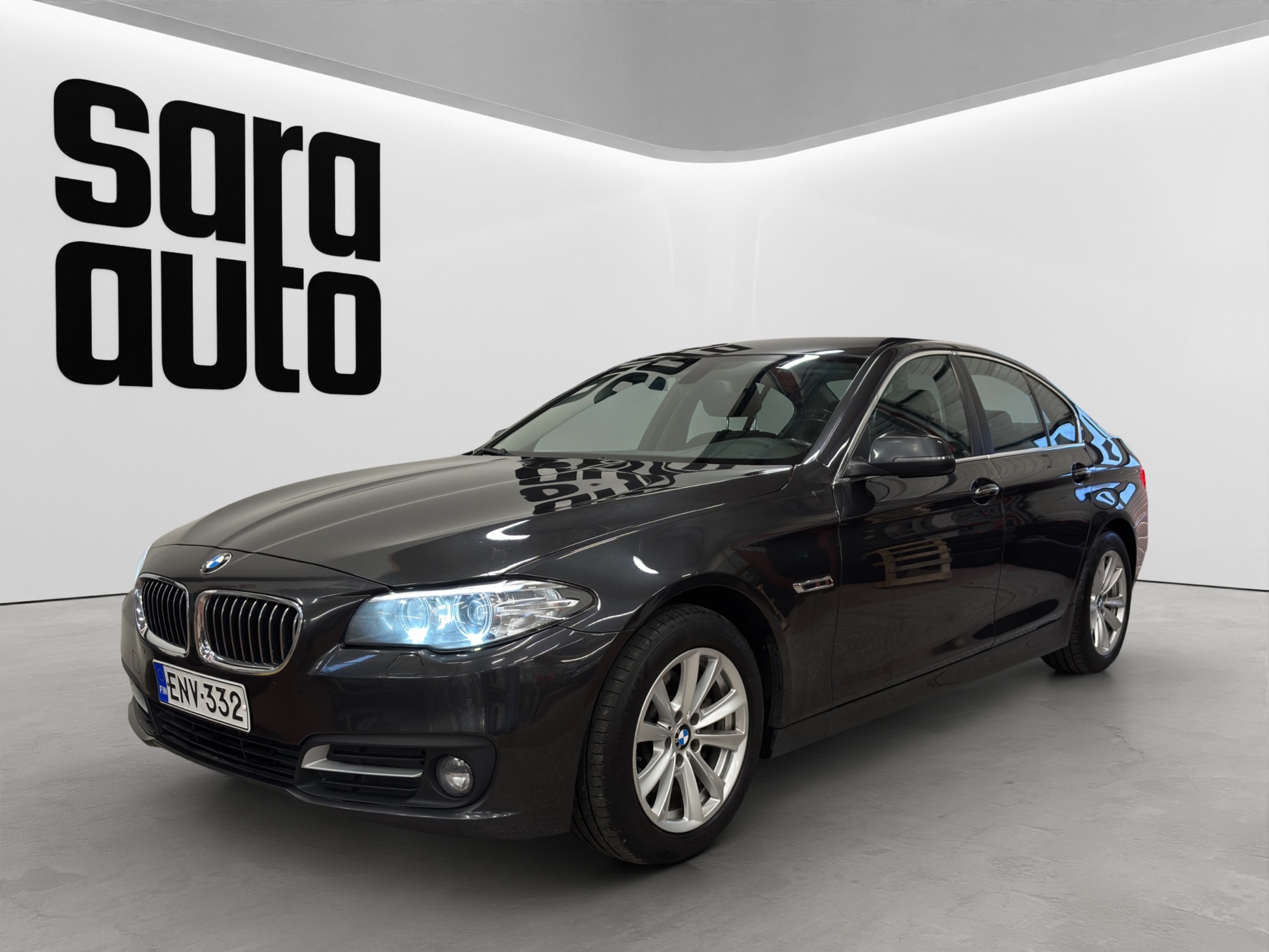 BMW 520 2016 – kuva 8