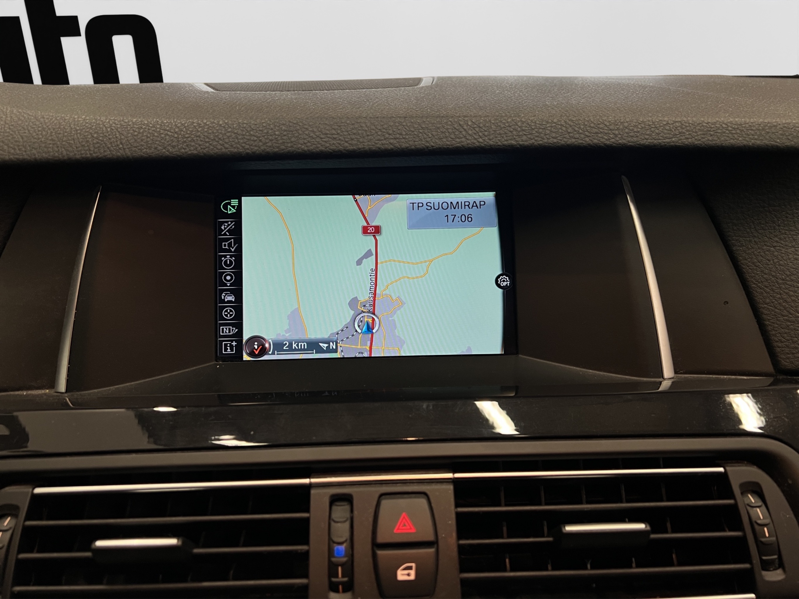 BMW 520 2016 – kuva 20
