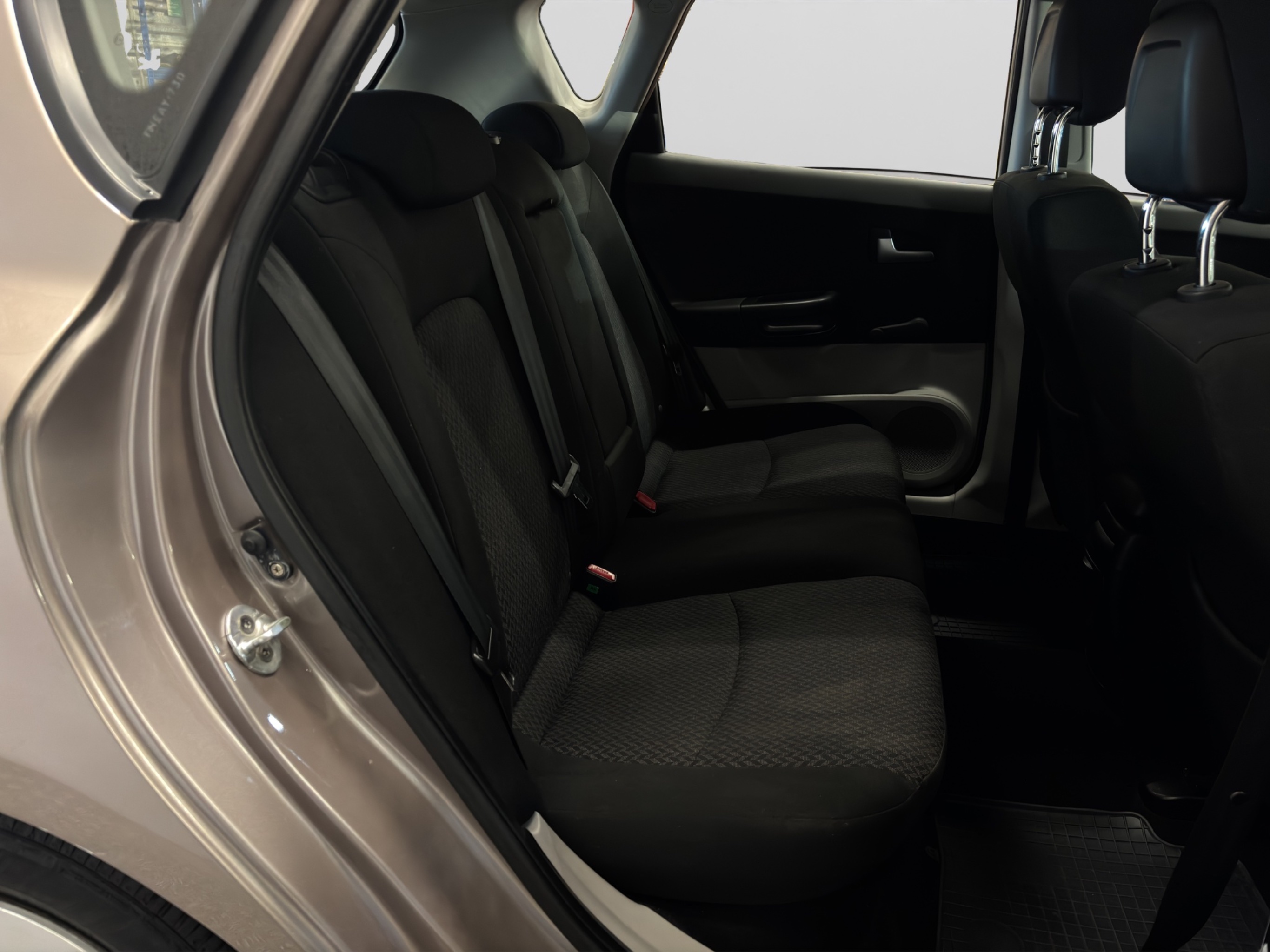 Kia Ceed 2008 – kuva 14