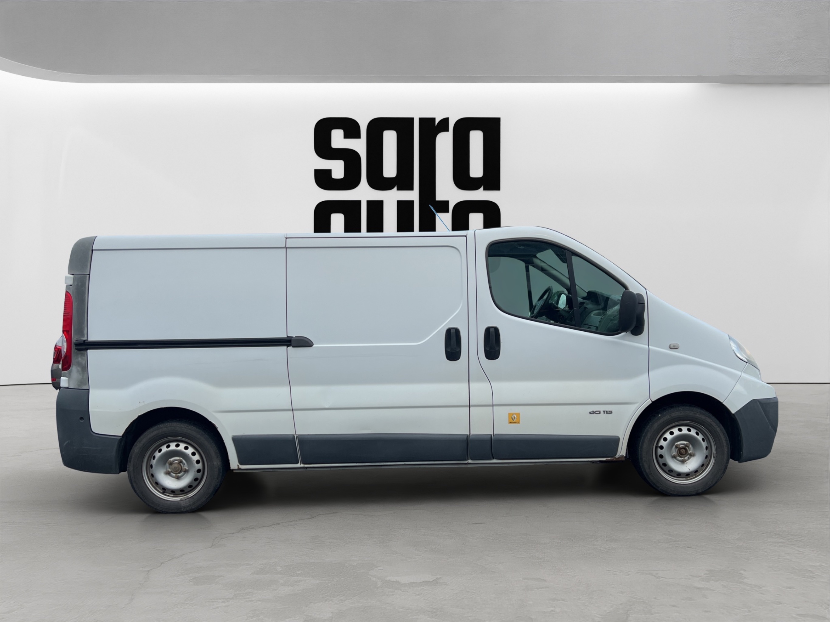 Renault Trafic 2011 – kuva 2