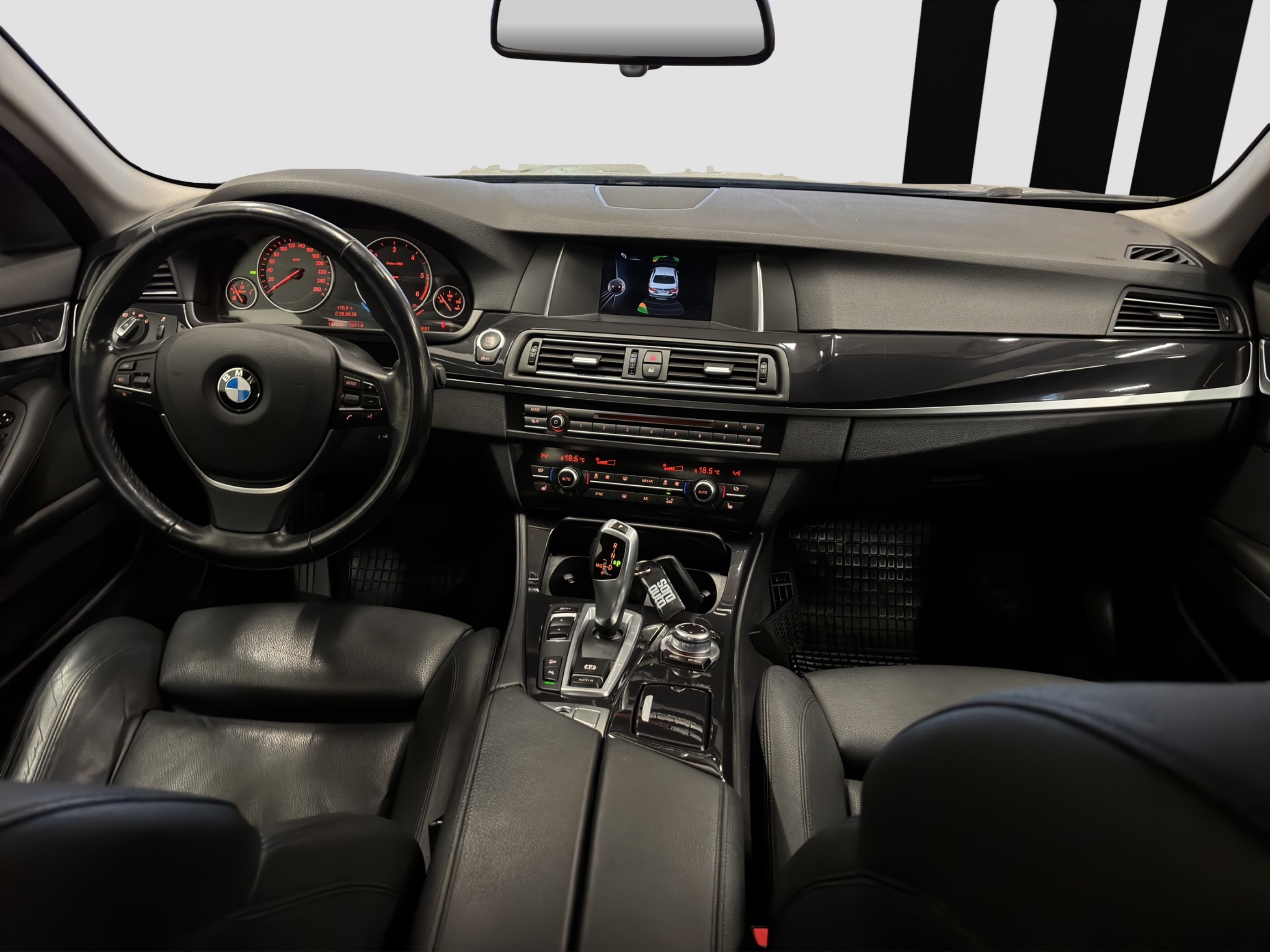 BMW 520 2016 – kuva 16
