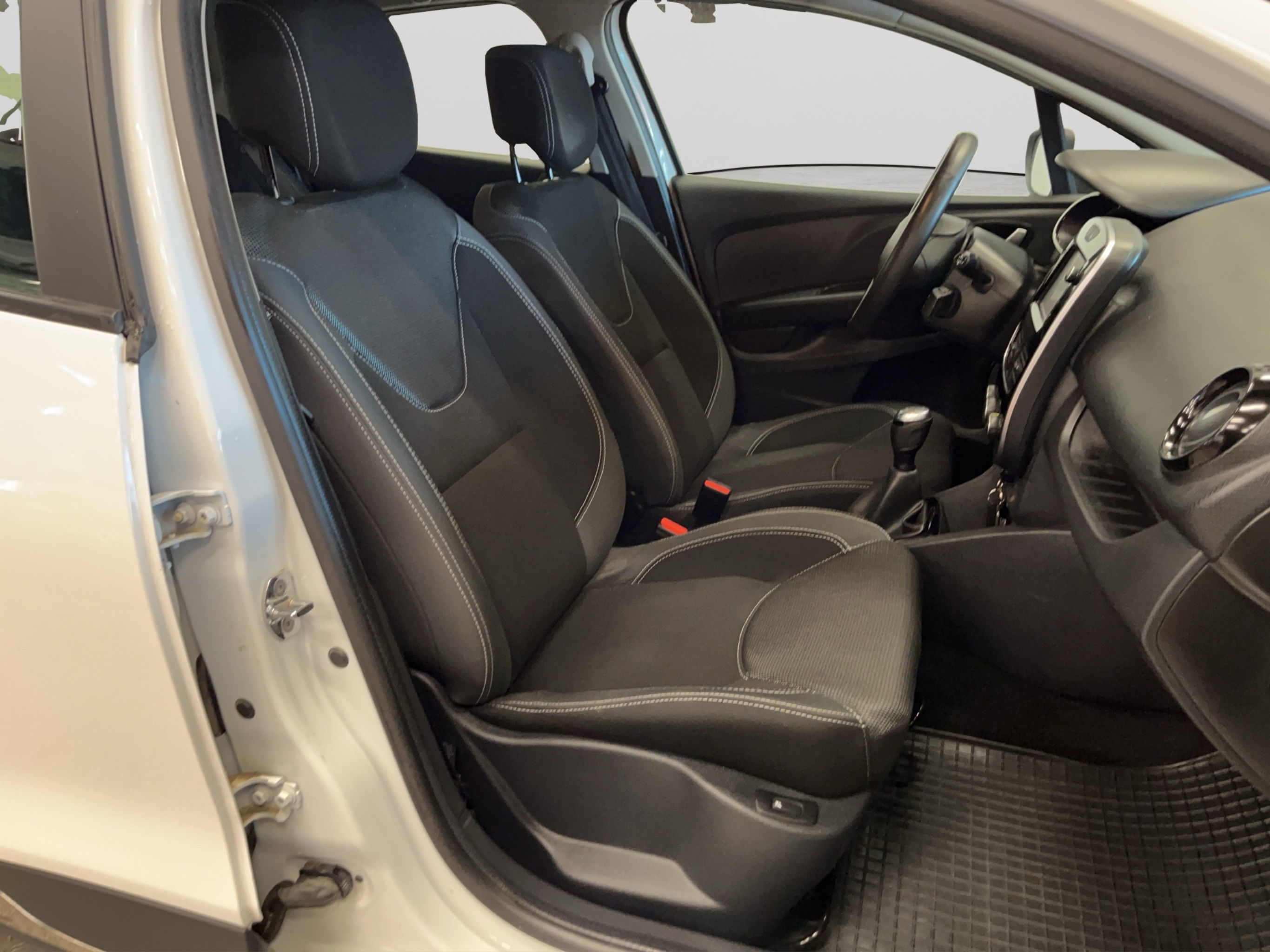 Renault Clio 2018 – kuva 13
