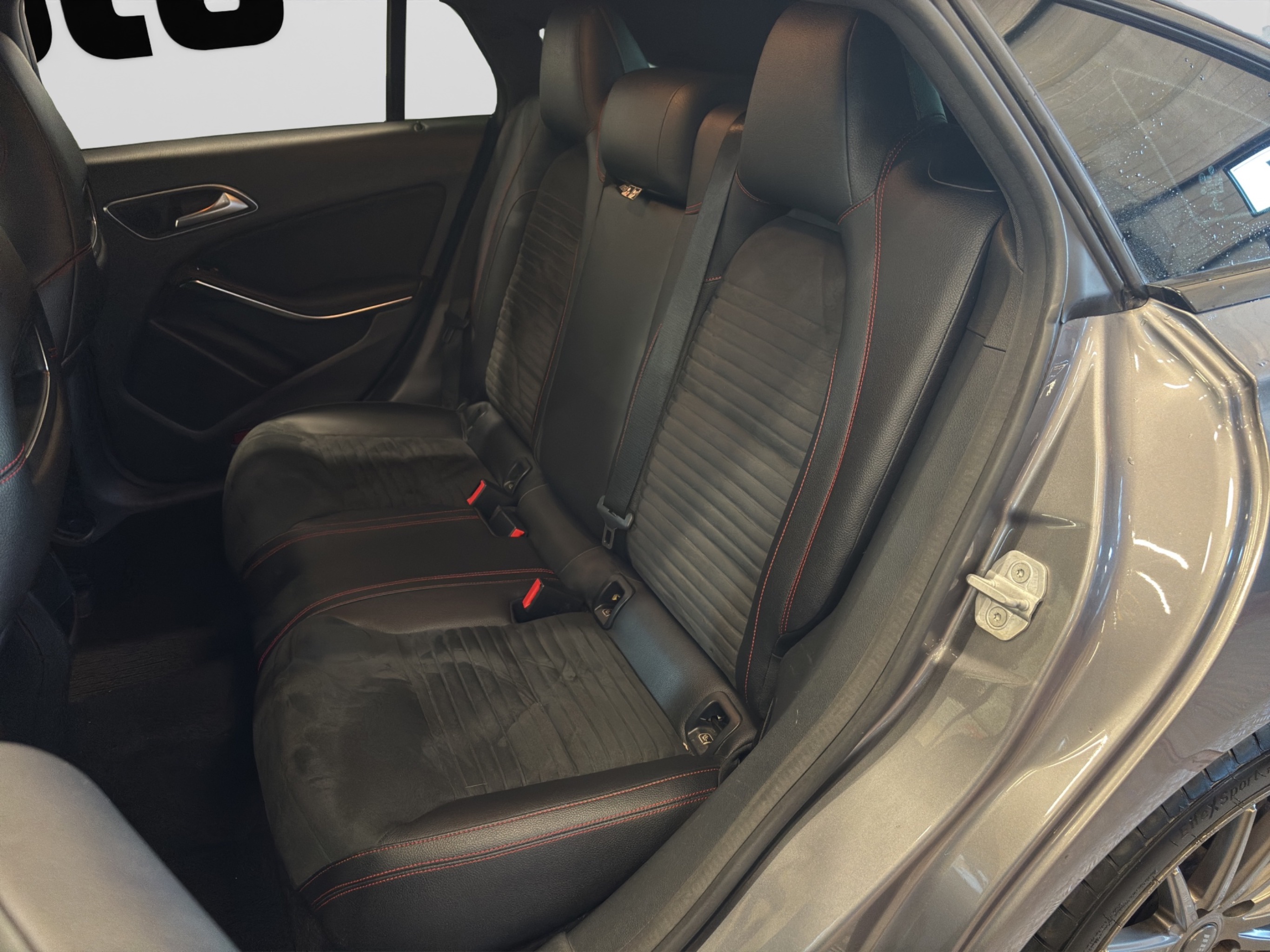 Mercedes-Benz CLA 2016 – kuva 12