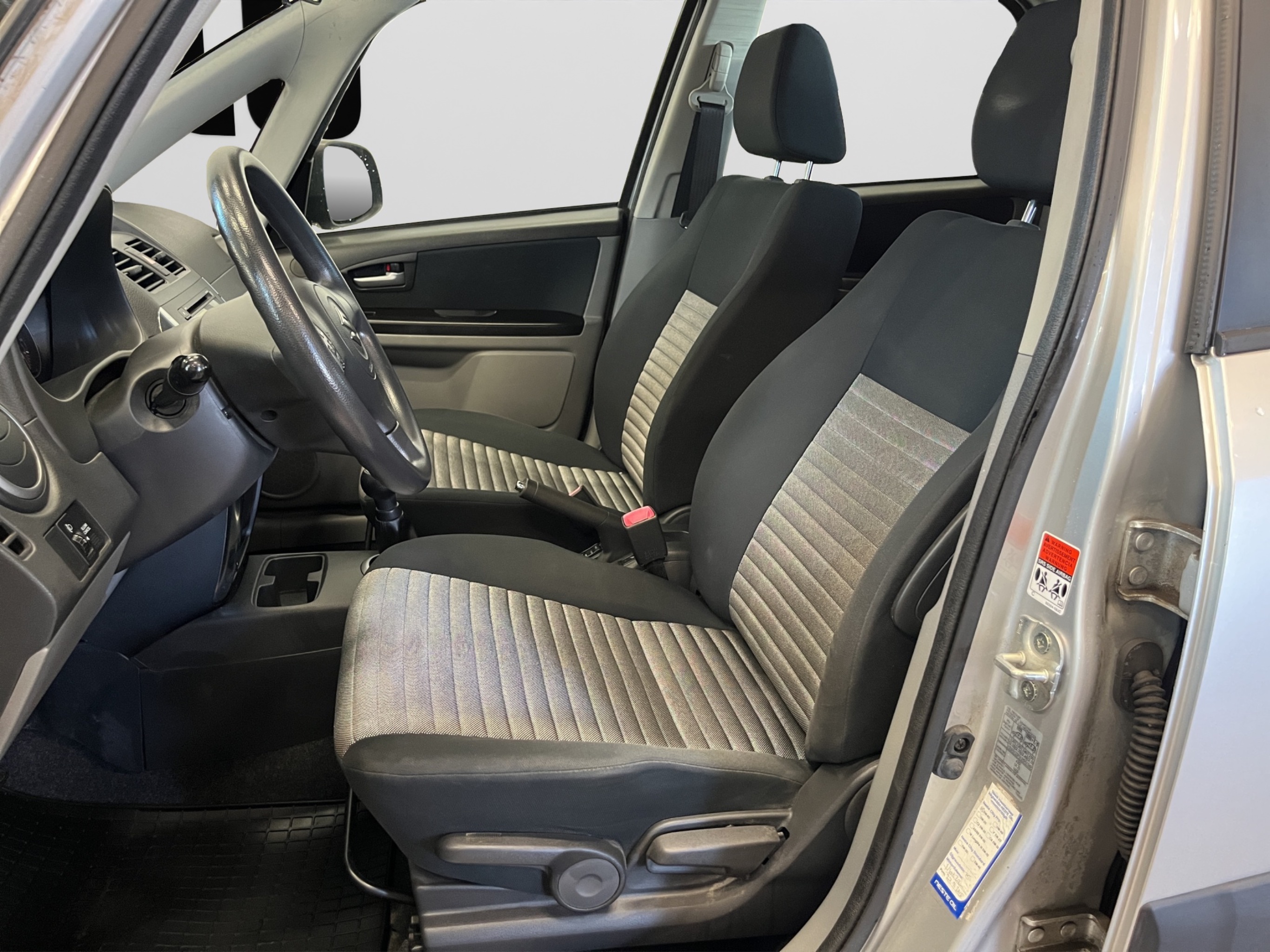 Suzuki SX4 kuva 11