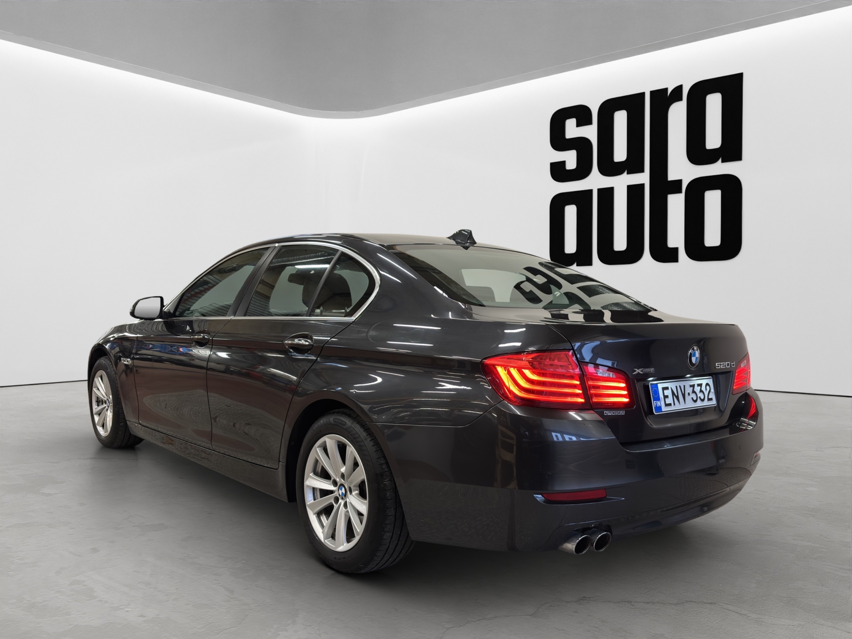 BMW 520 2016 – kuva 6