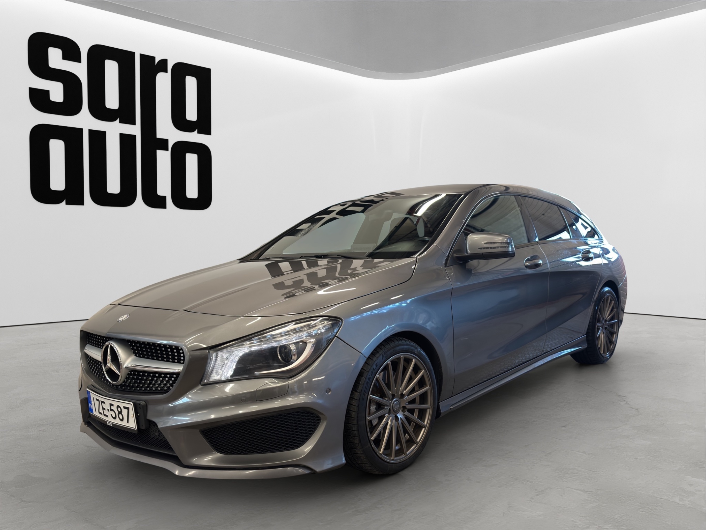Mercedes-Benz CLA 2016 – kuva 8