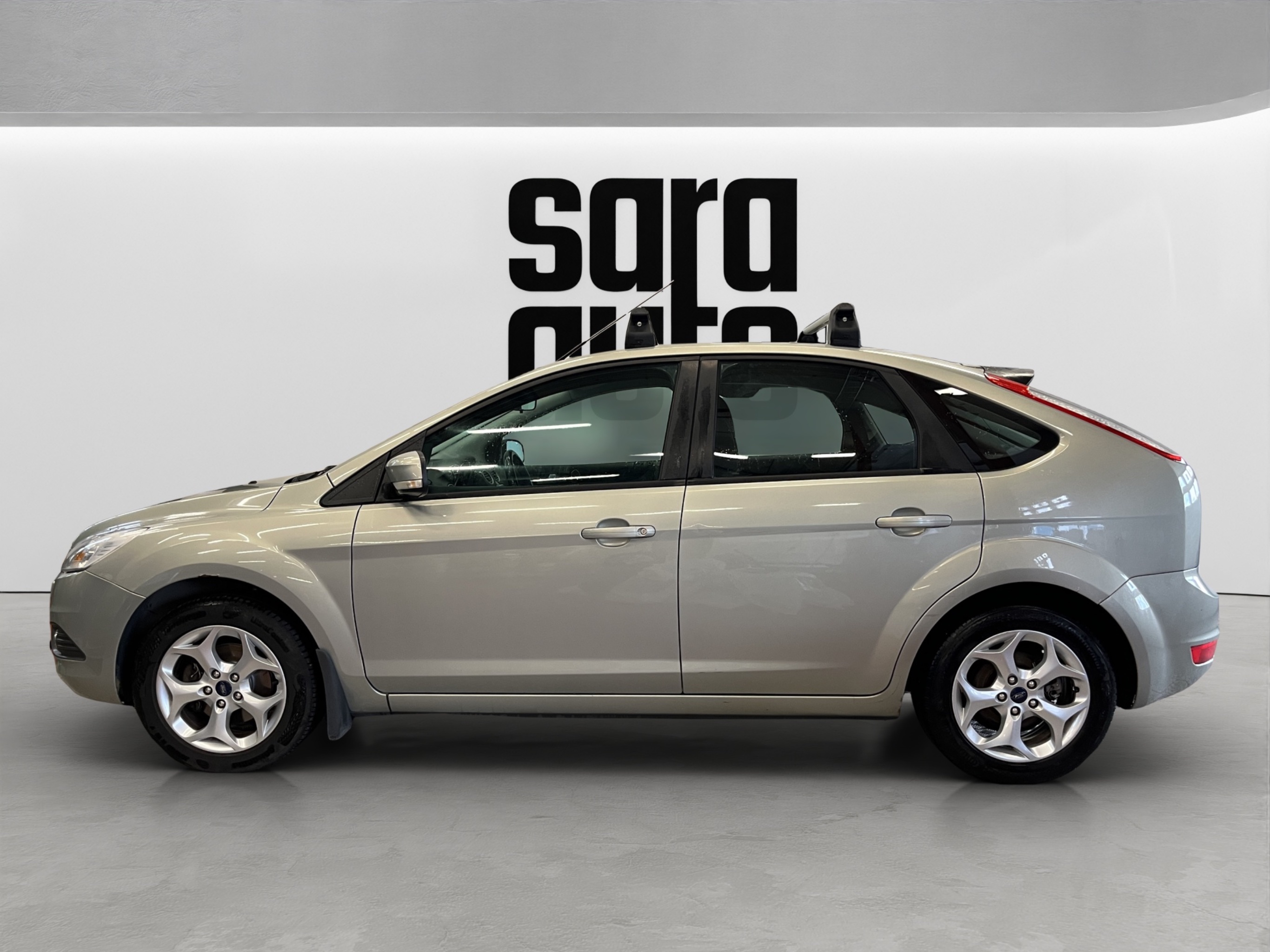 Ford Focus 2010 – kuva 7