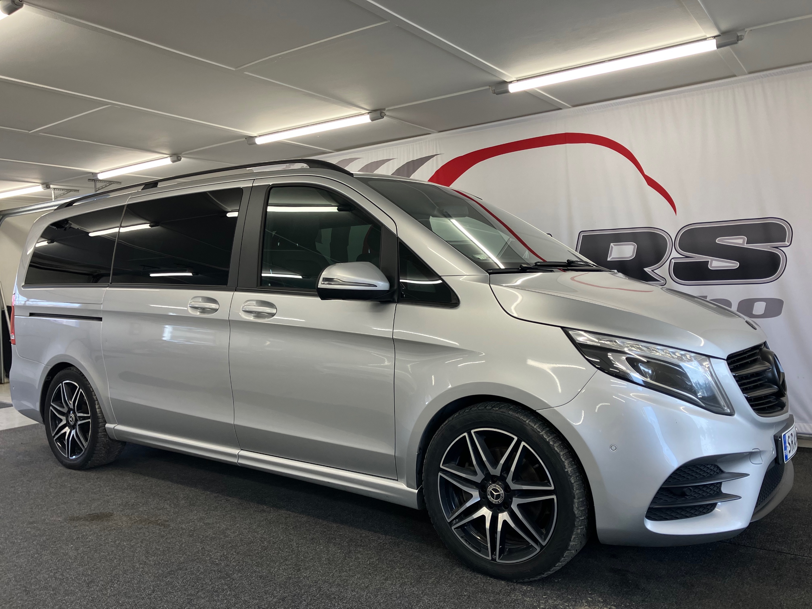 Mercedes-Benz V