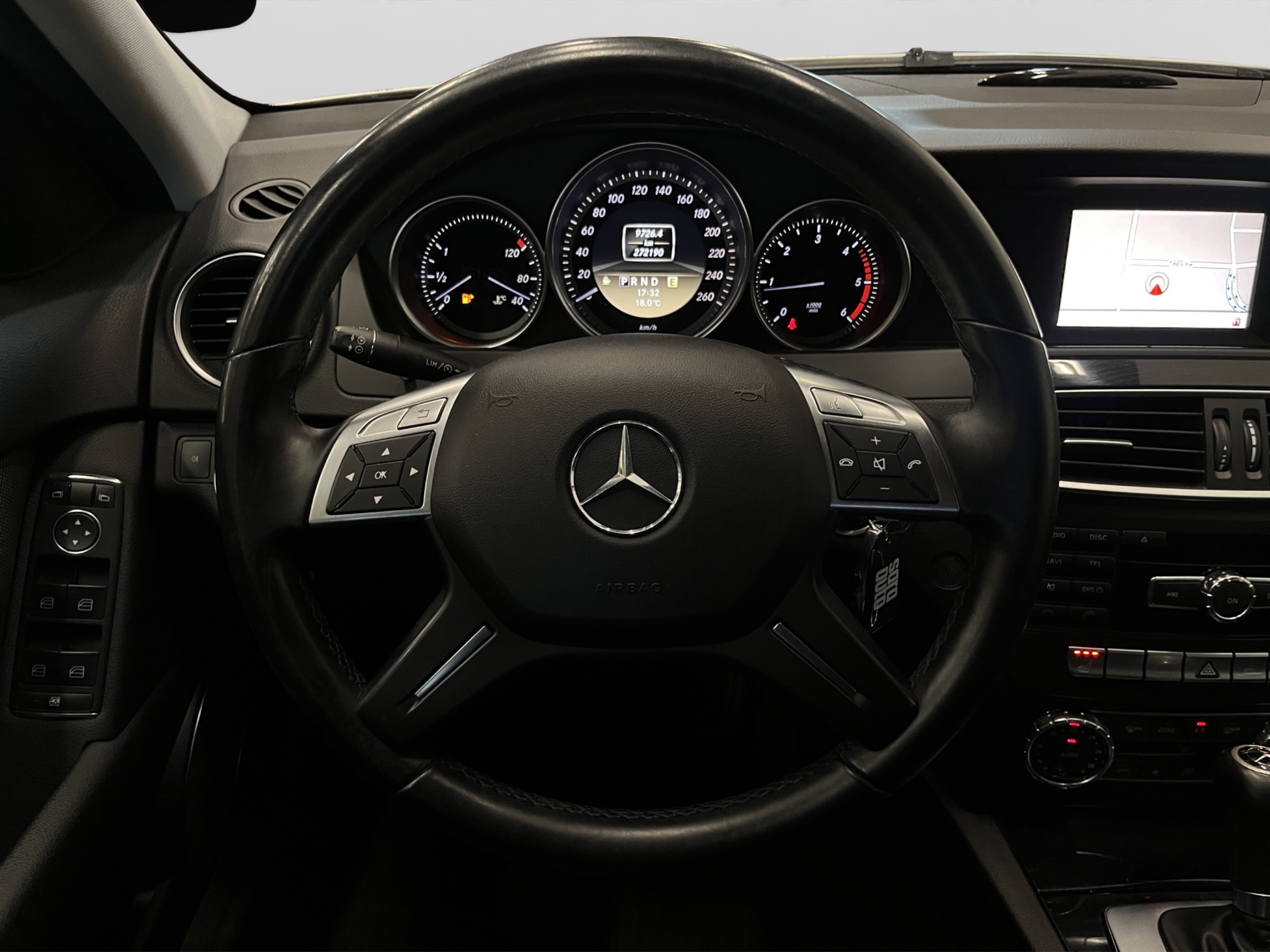 Mercedes-Benz C kuva 19