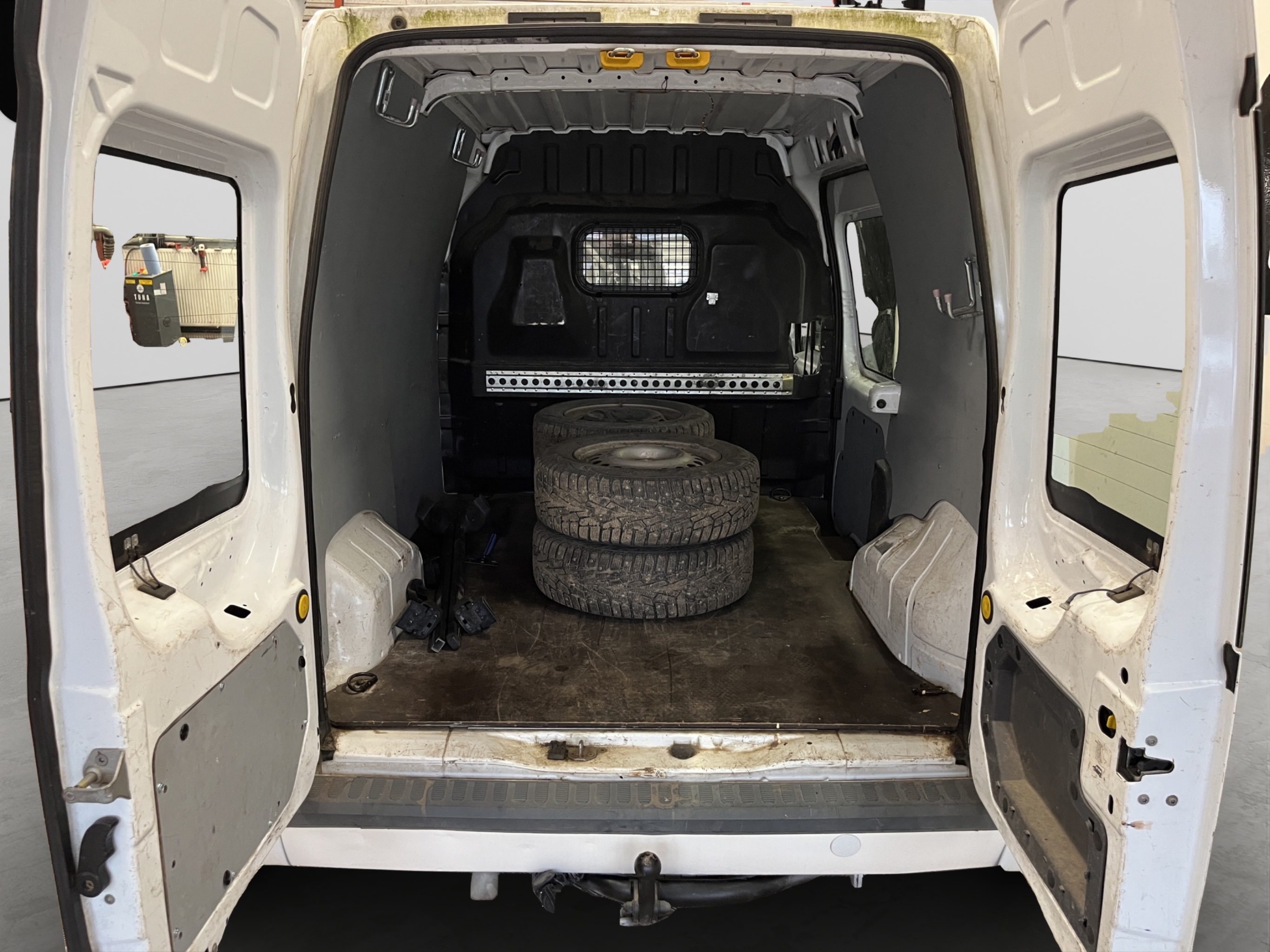 Ford Transit Connect 2010 – kuva 19