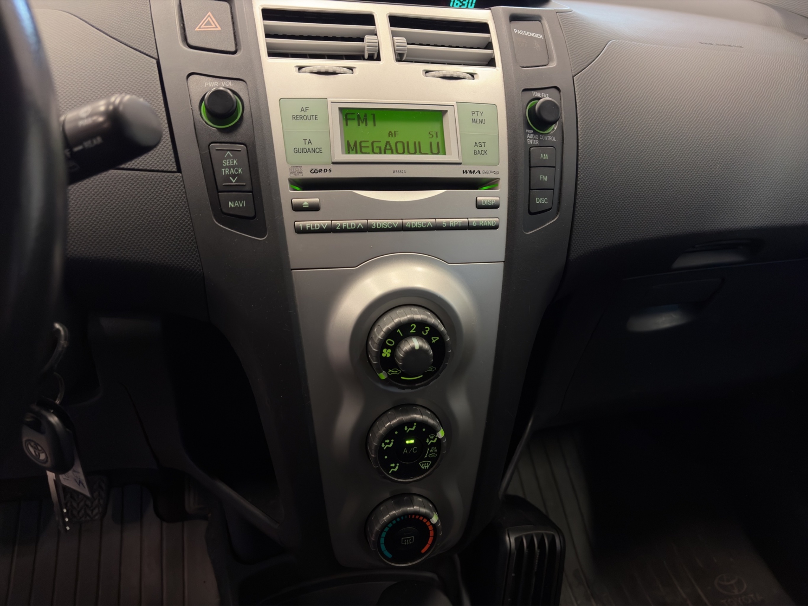 Toyota Yaris 2007 – kuva 14