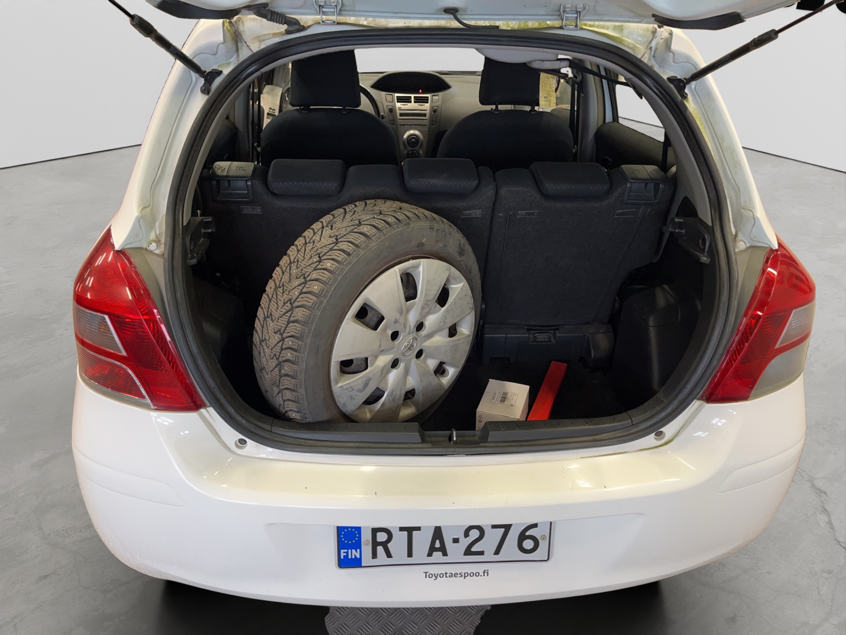 Toyota Yaris 2011 – kuva 20