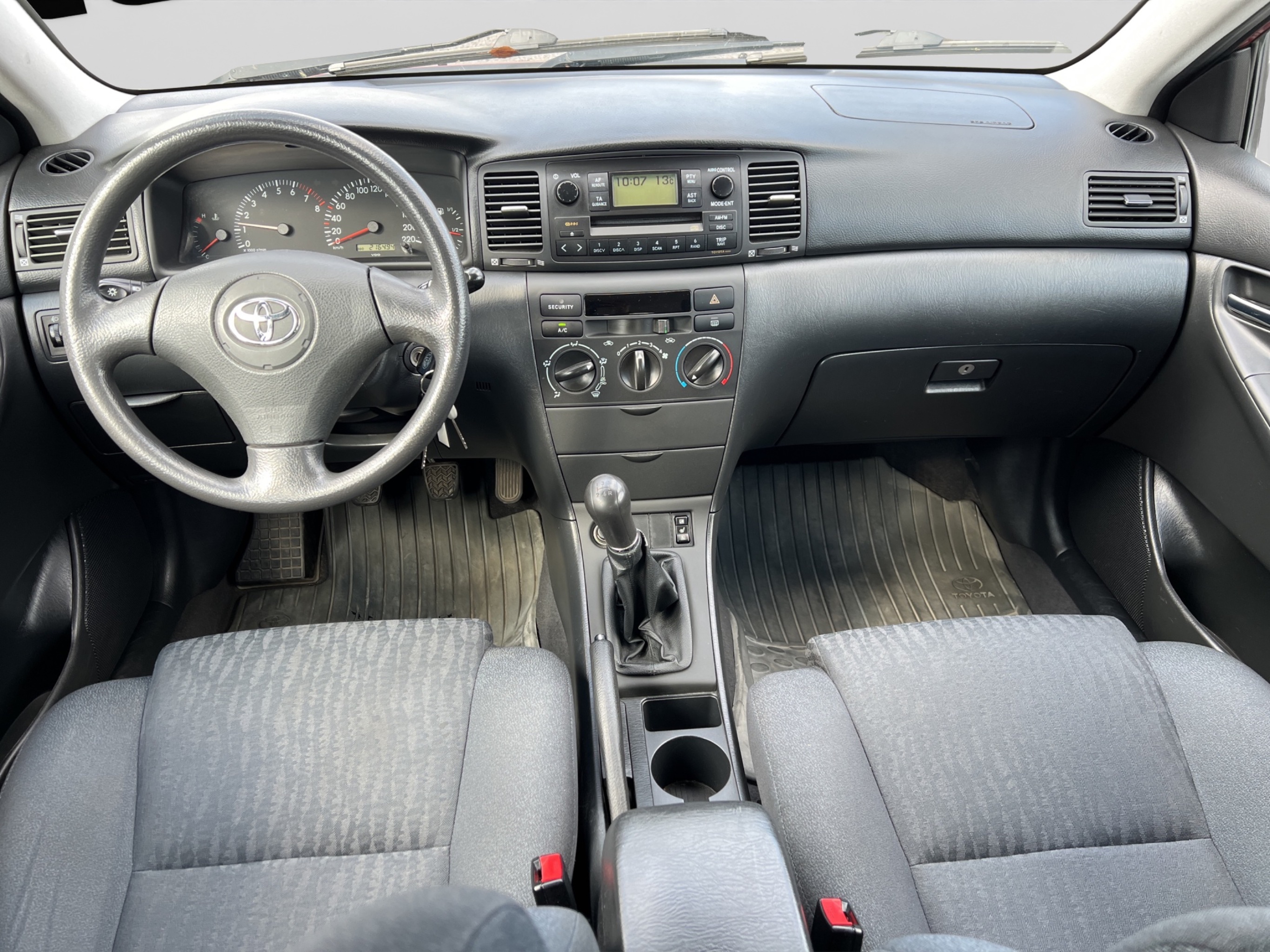 Toyota Corolla 2004 – kuva 12