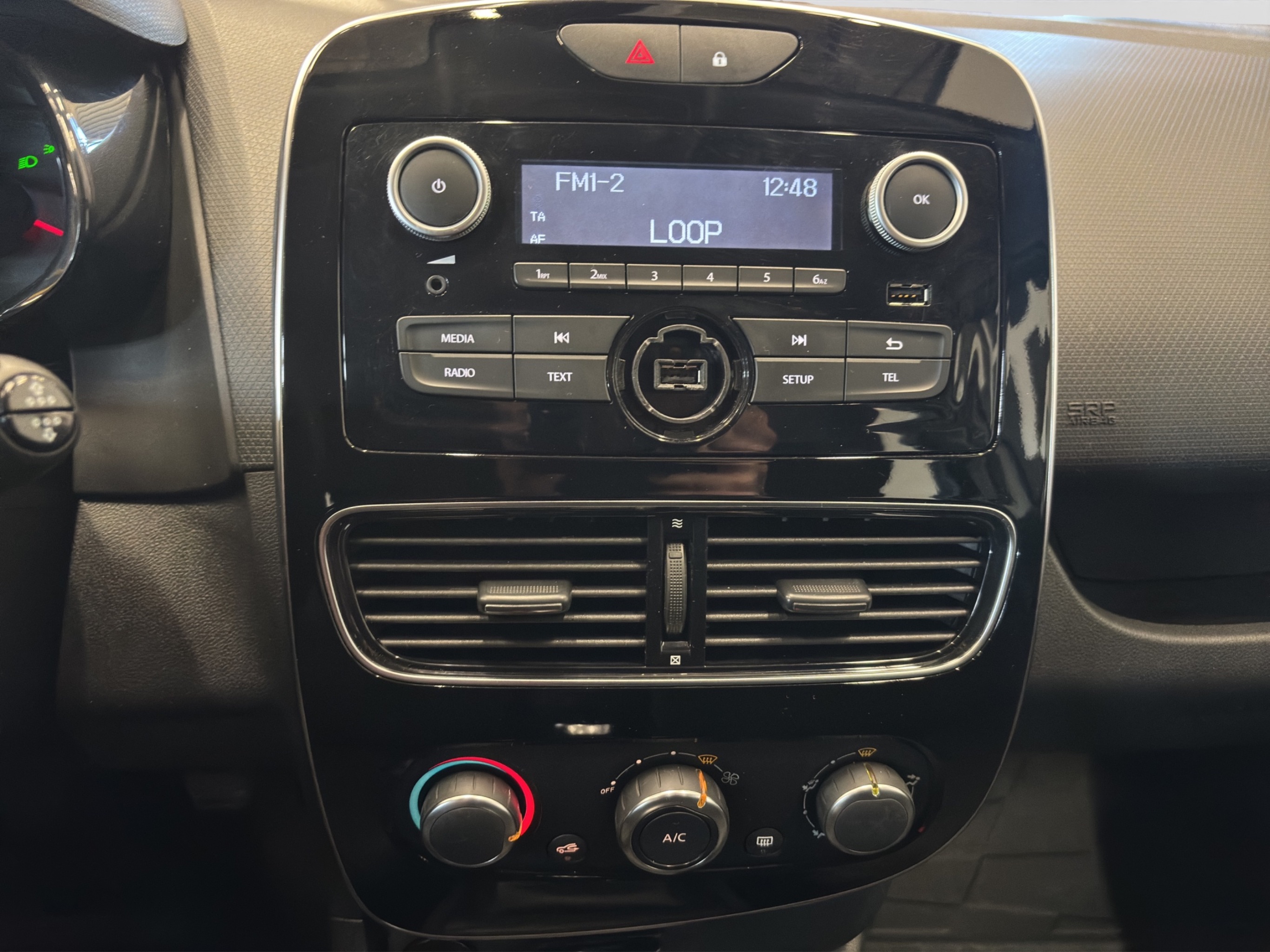 Renault Clio 2017 – kuva 17