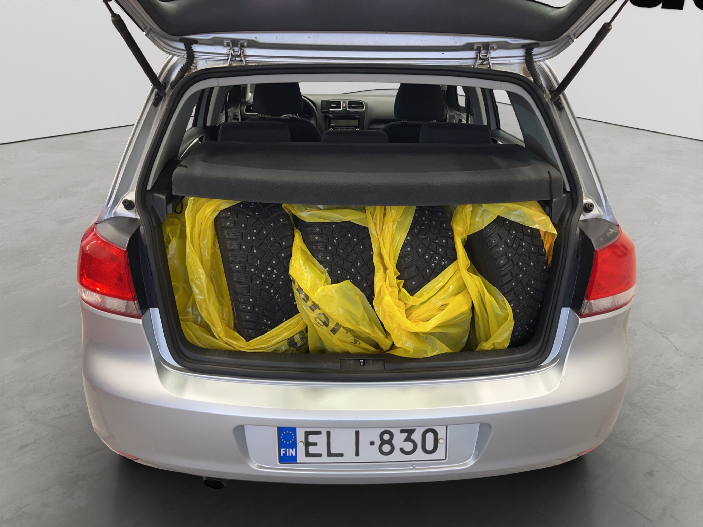 Volkswagen Golf 2010 – kuva 19