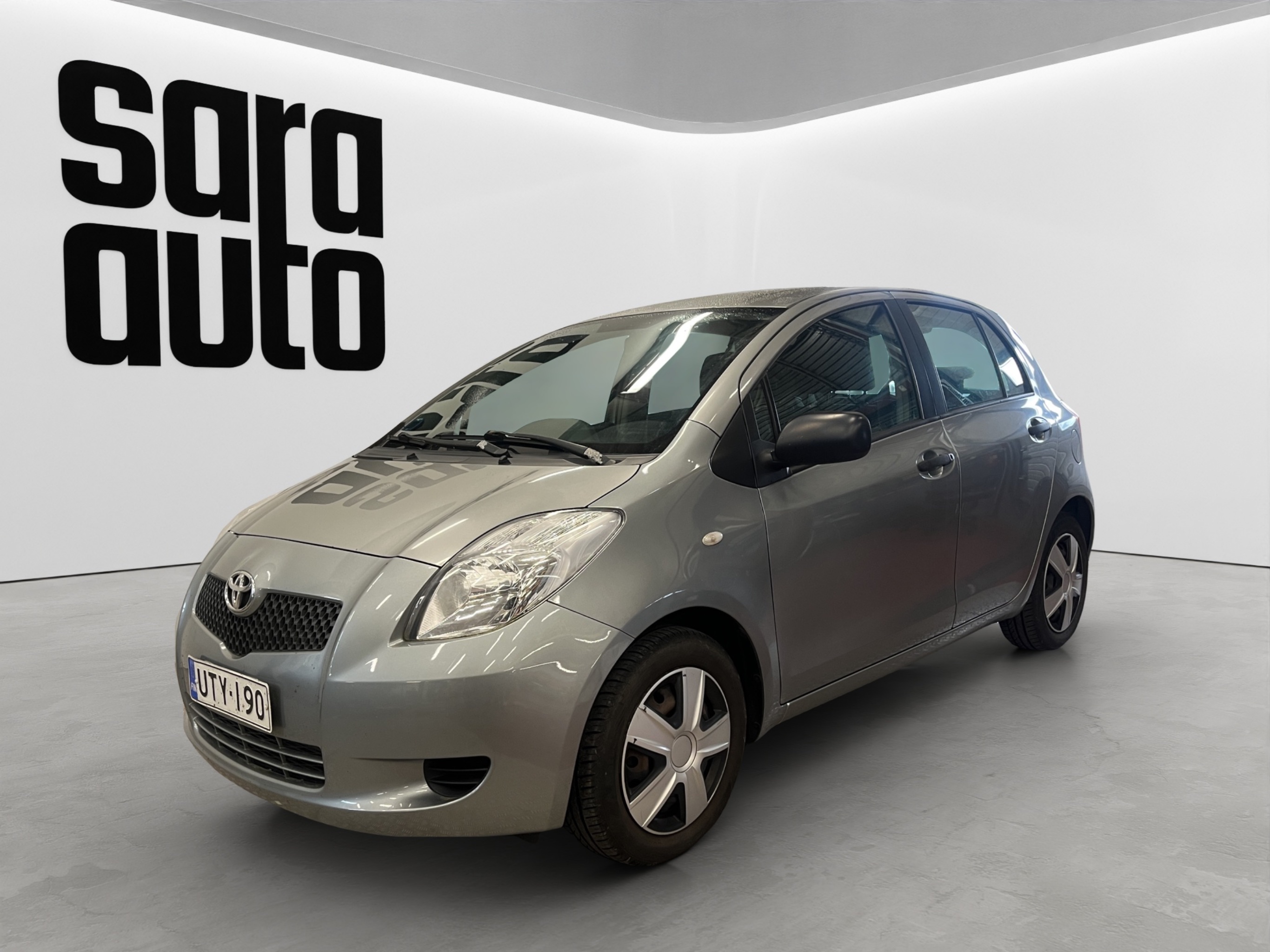 Toyota Yaris 2006 – kuva 5