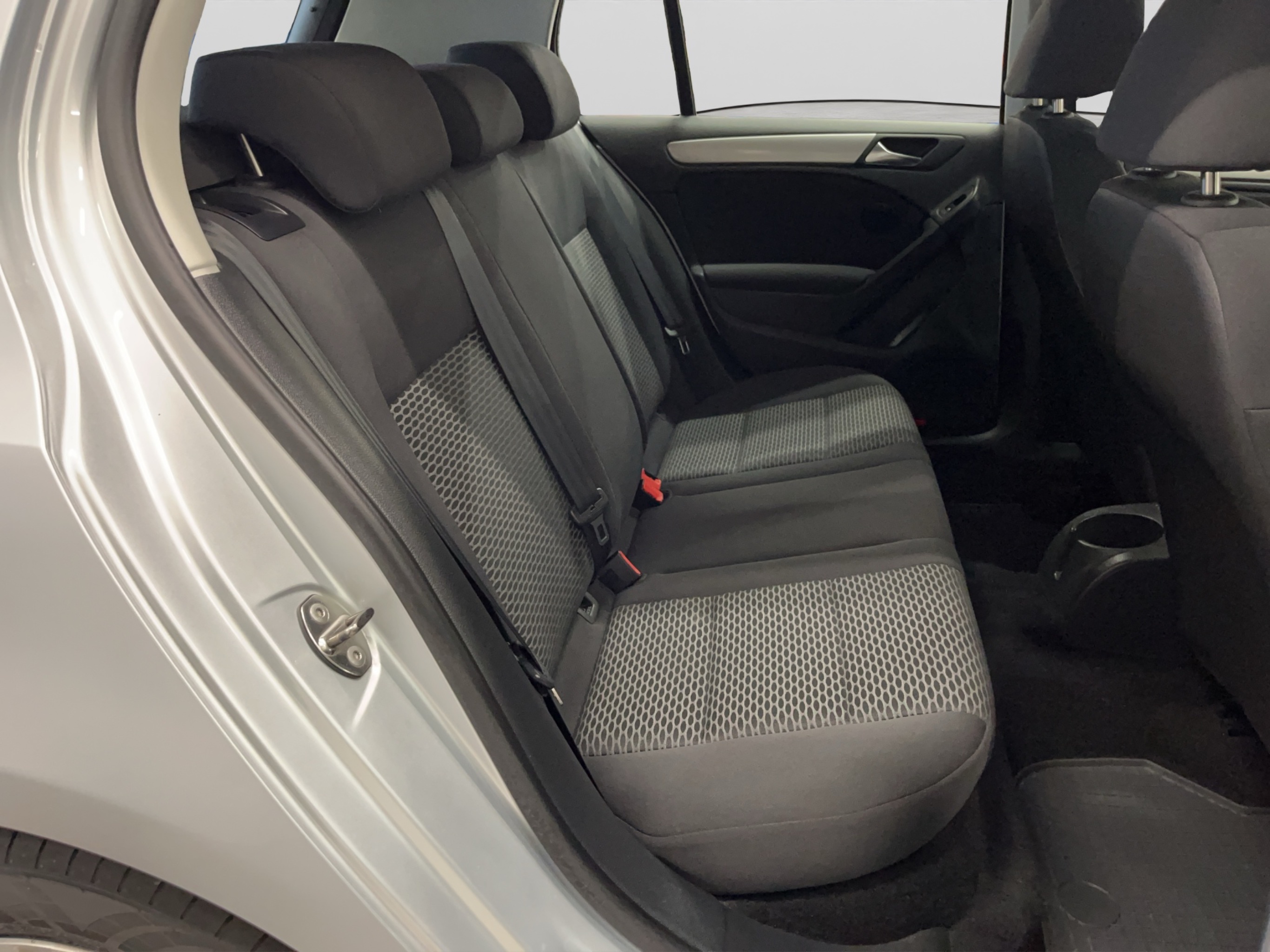 Volkswagen Golf 2010 – kuva 14