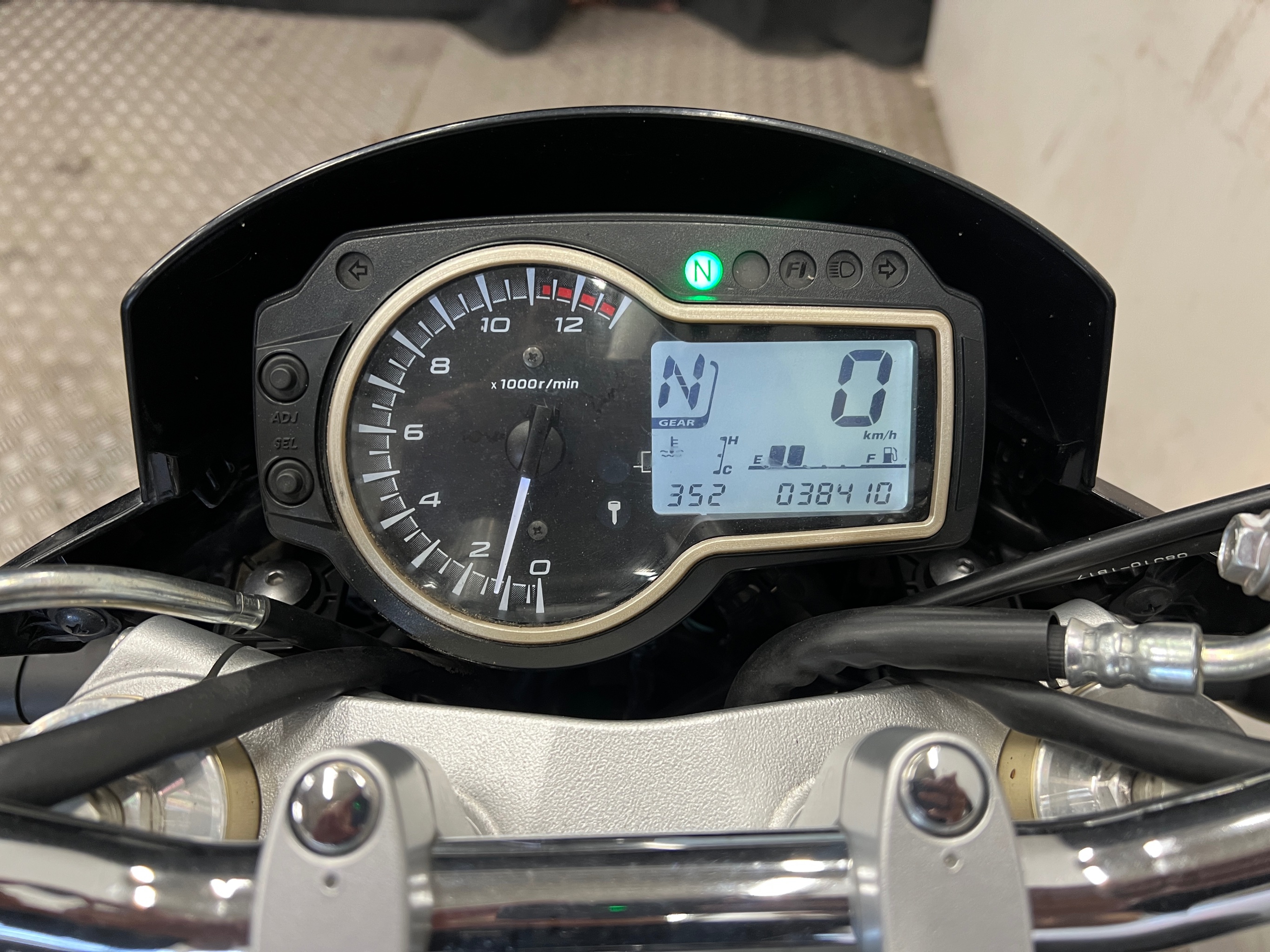 Suzuki GSR 2015 – kuva 9