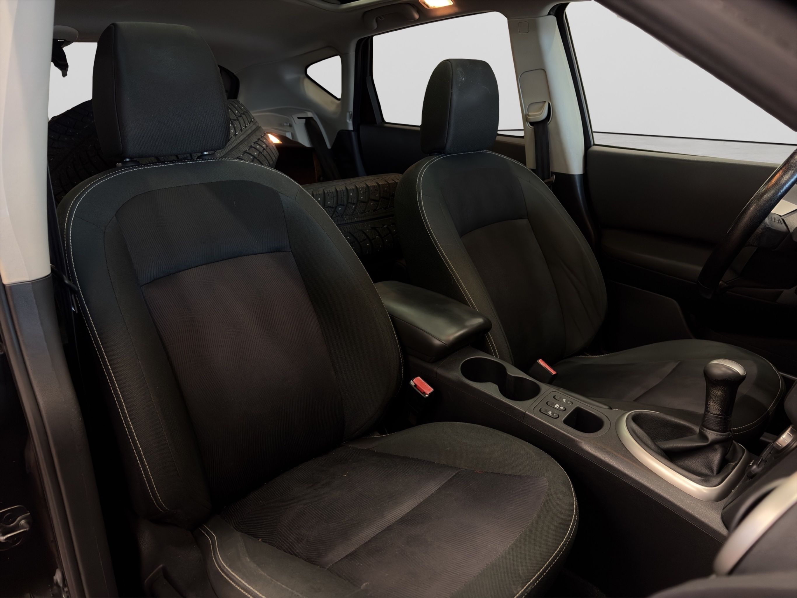 Nissan Qashqai 2012 – kuva 13